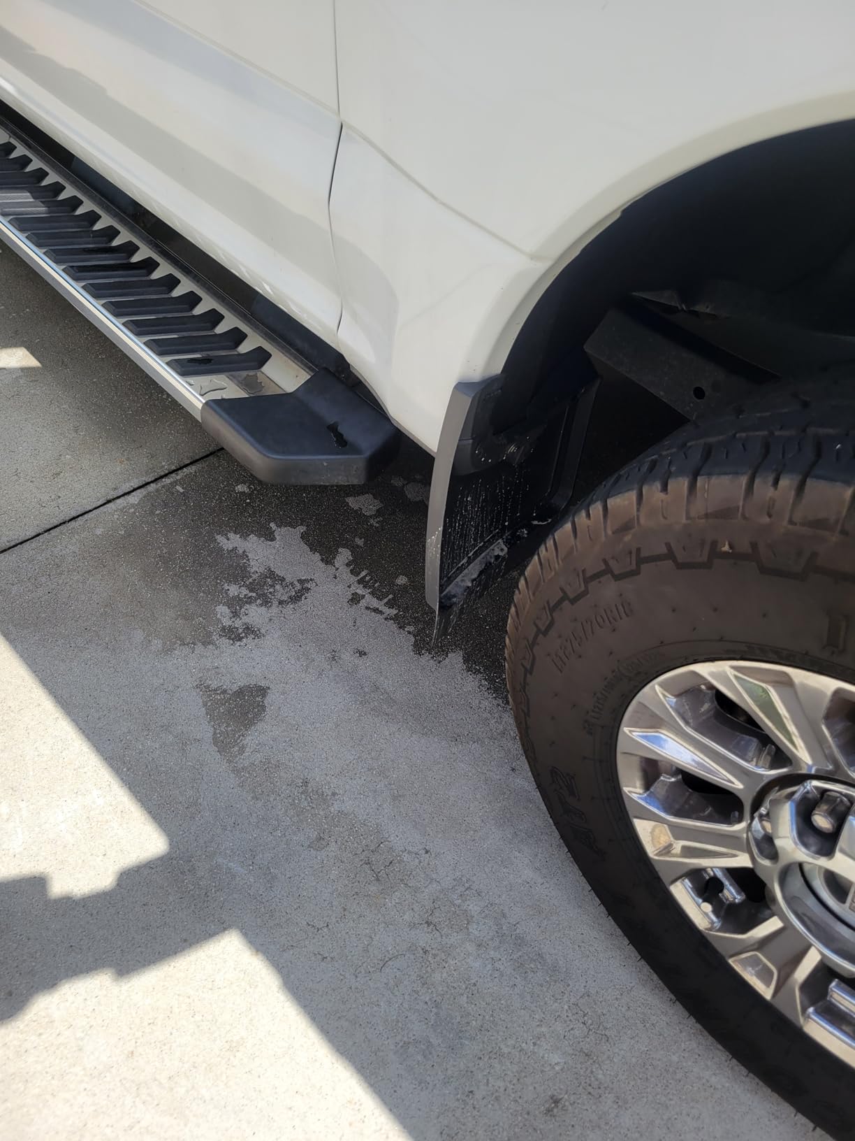 Mud Flaps for 2017-2026 Ford F-250/F-350 Super Duty Without OEM Fender Flares (Single Rear Wheels), No Drill Splash Guards Front & Rear Truck Mud Guards Accessories Set(4pcs) customer photo 2