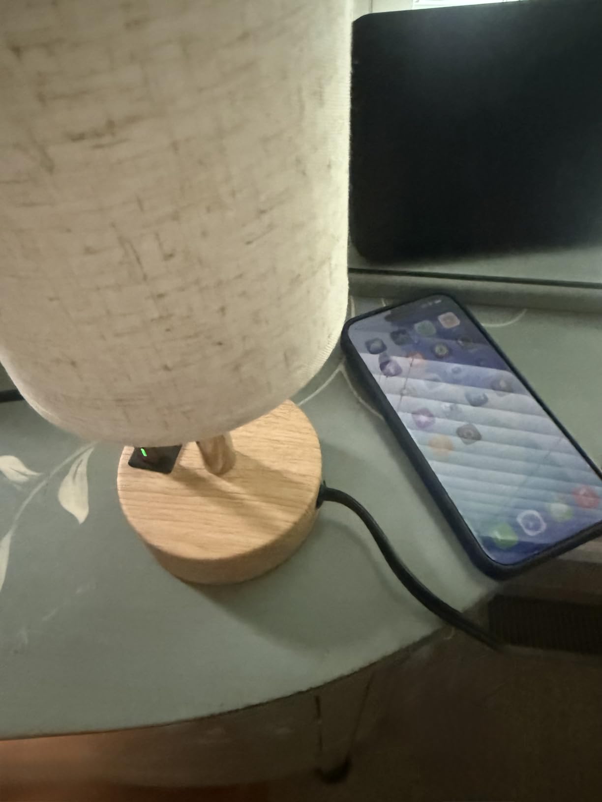 Dicoool Bedside Table Lamp for Bedroom - 3-Way Dimmable Touch Lamp, USB A+C customer photo 1