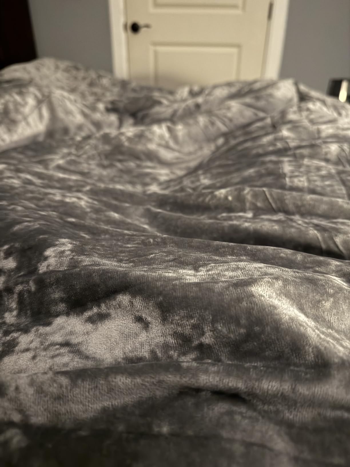 Ivellow Crushed Velvet Comforter Set King, Green 5 Pieces Luxury Bedding customer photo 1