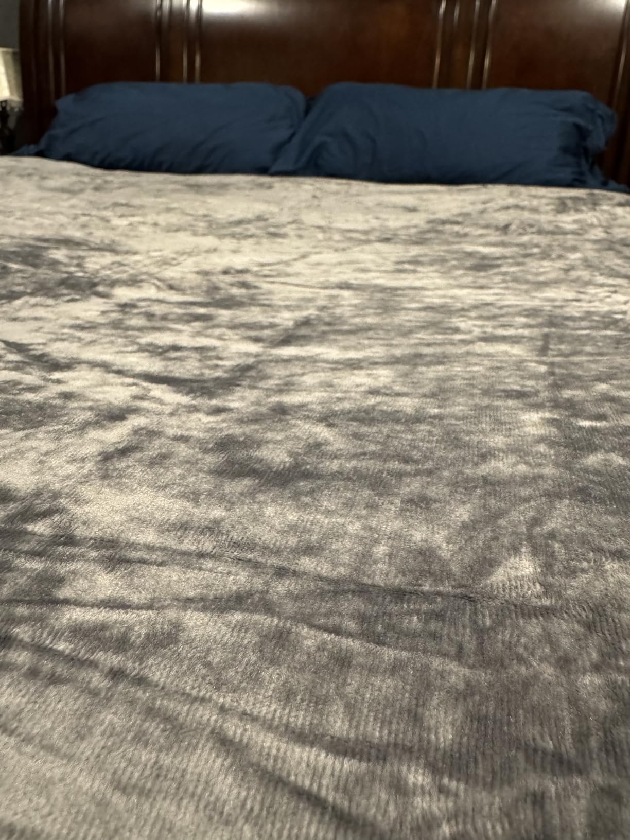 Ivellow Crushed Velvet Comforter Set King, Green 5 Pieces Luxury Bedding customer photo 2