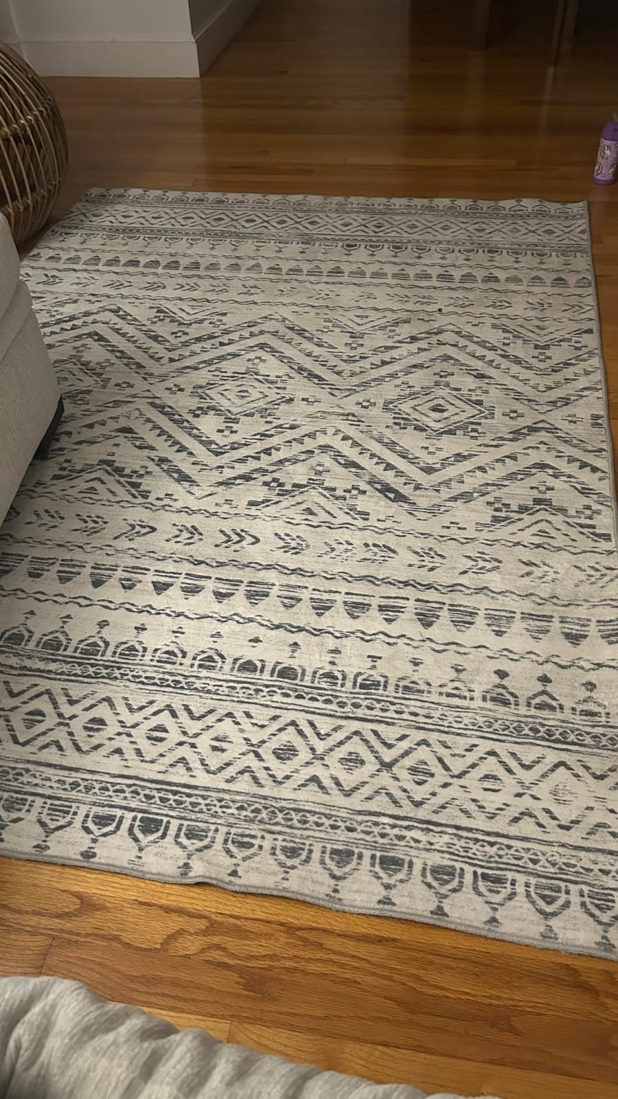 Miukiki 8x10 Area Rug for Living Room, Washable Soft Non Slip Rug Grey customer photo 2