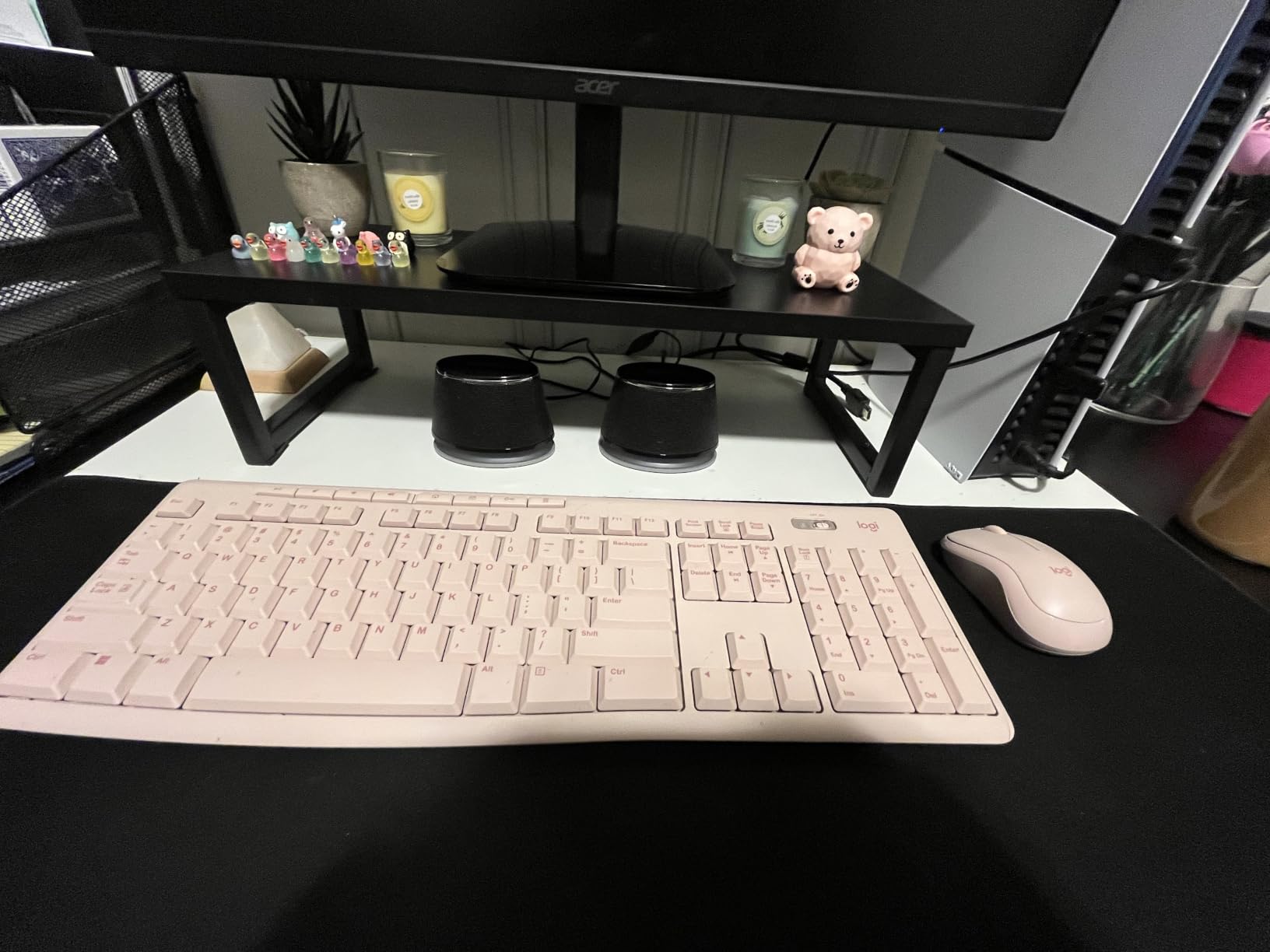Logitech MK270 Full Size Wireless Keyboard and Mouse Combo - Off White customer photo 2