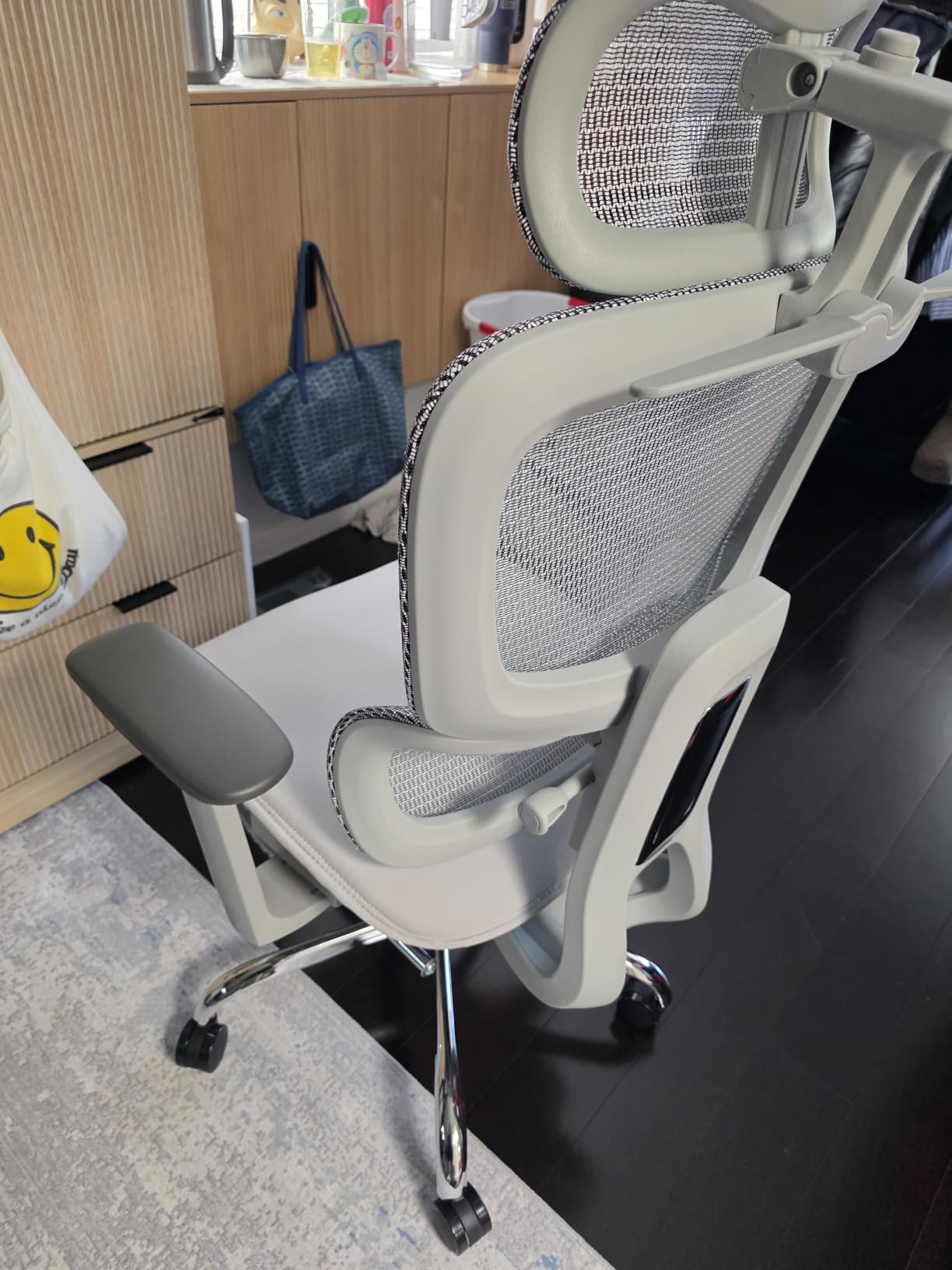 Office Chair with Footrest, Ergonomic Chair with 3D Headrest, Computer Chair with Adjustable Backrest & 3D Armrest, Gaming Chair with Adaptive Lumbar Support, Mesh Backrest & Cushion, Grey customer photo 1
