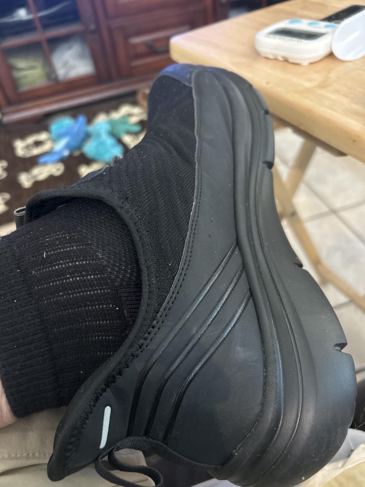 FitVille Men's Extra Wide Slip-On Walking Shoes, Hands-Free Orthopedic Sneakers with Arch Support for Plantar Fasciitis, Bunions and Hammertoes – Step Ease V1 customer photo 1
