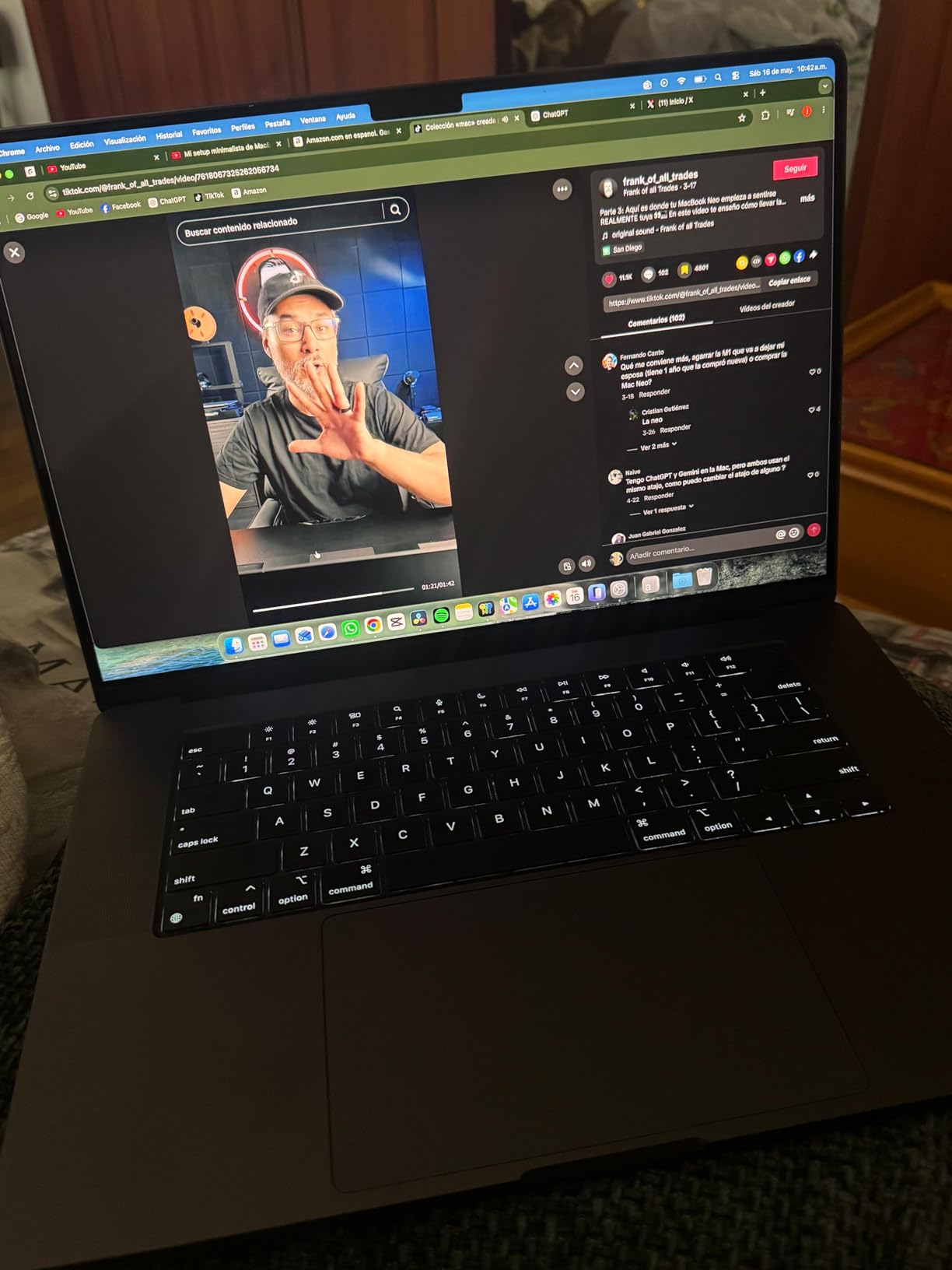 Apple 2024 MacBook Pro with Apple M4 Pro Chip (16-inch, 24GB RAM, 512GB SSD Storage) (QWERTY English) Space Black (Renewed) customer photo 1