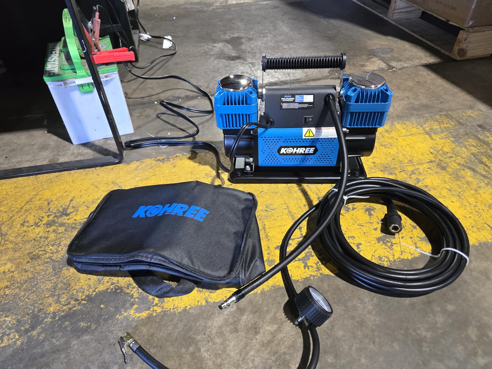 Kohree 12V Dual Cylinder Air Compressor, 12.35 ft³/Min Fast Tire Inflator customer photo 2