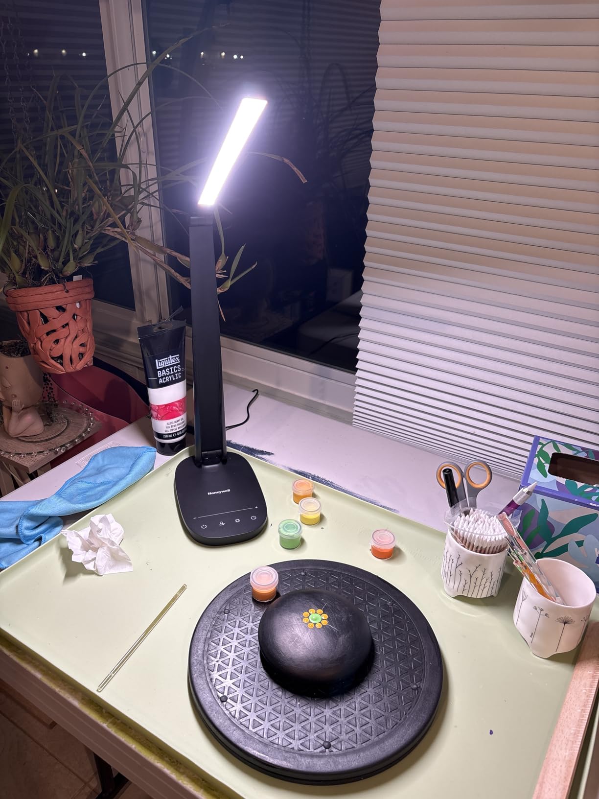 Honeywell LED Desk Lamp Home Office Dimmable 4 Color Reading Light USB Port customer photo 2