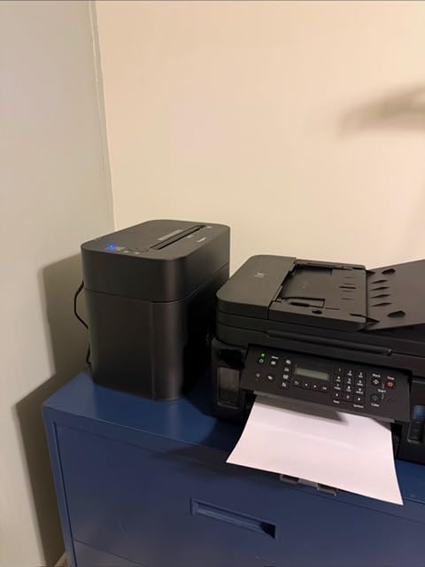Staples 150-Sheet Micro-Cut Paper Shredder, Autofeed, Anti-Jam, Black | 7.4-gallon pull-out bin for home or office shredding of bulk documents. customer photo 1