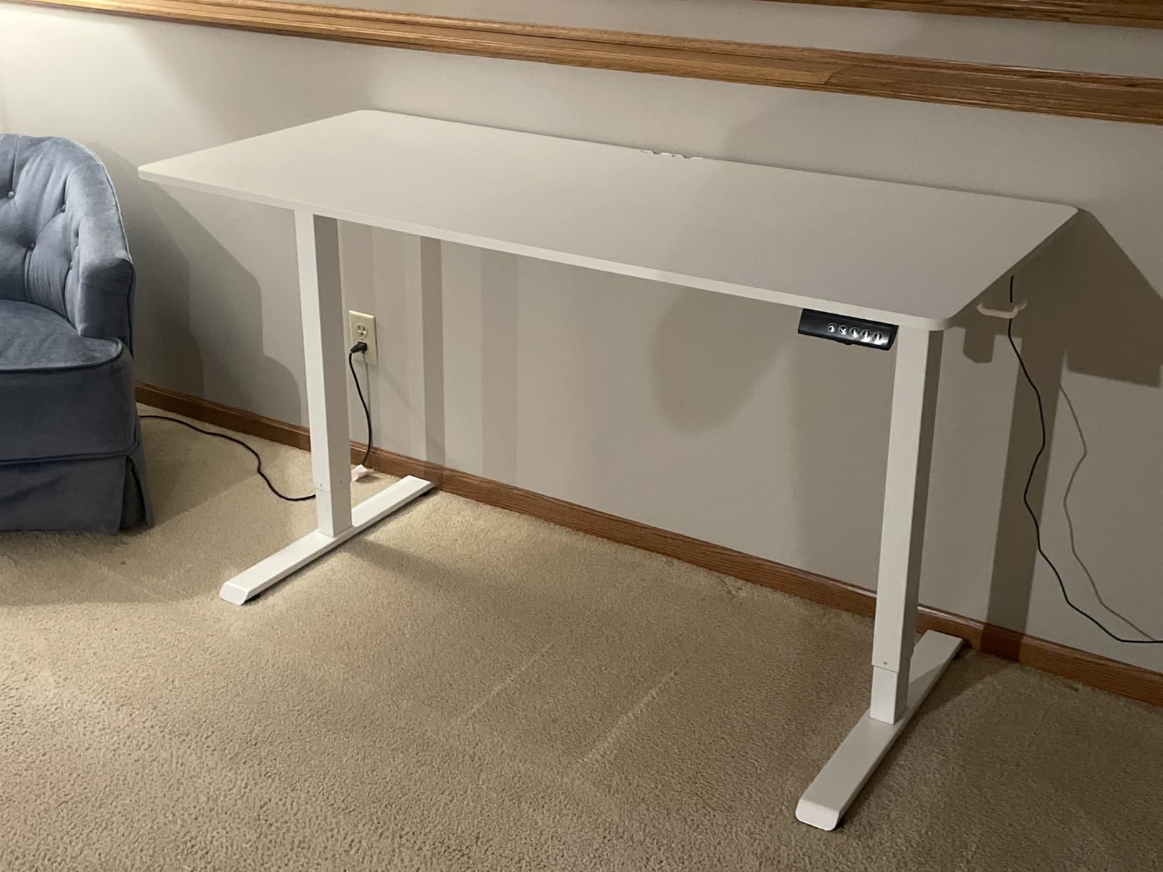 Veken 55 Inch Large Electric Standing Desk, Gaming Table, Brown customer photo 2