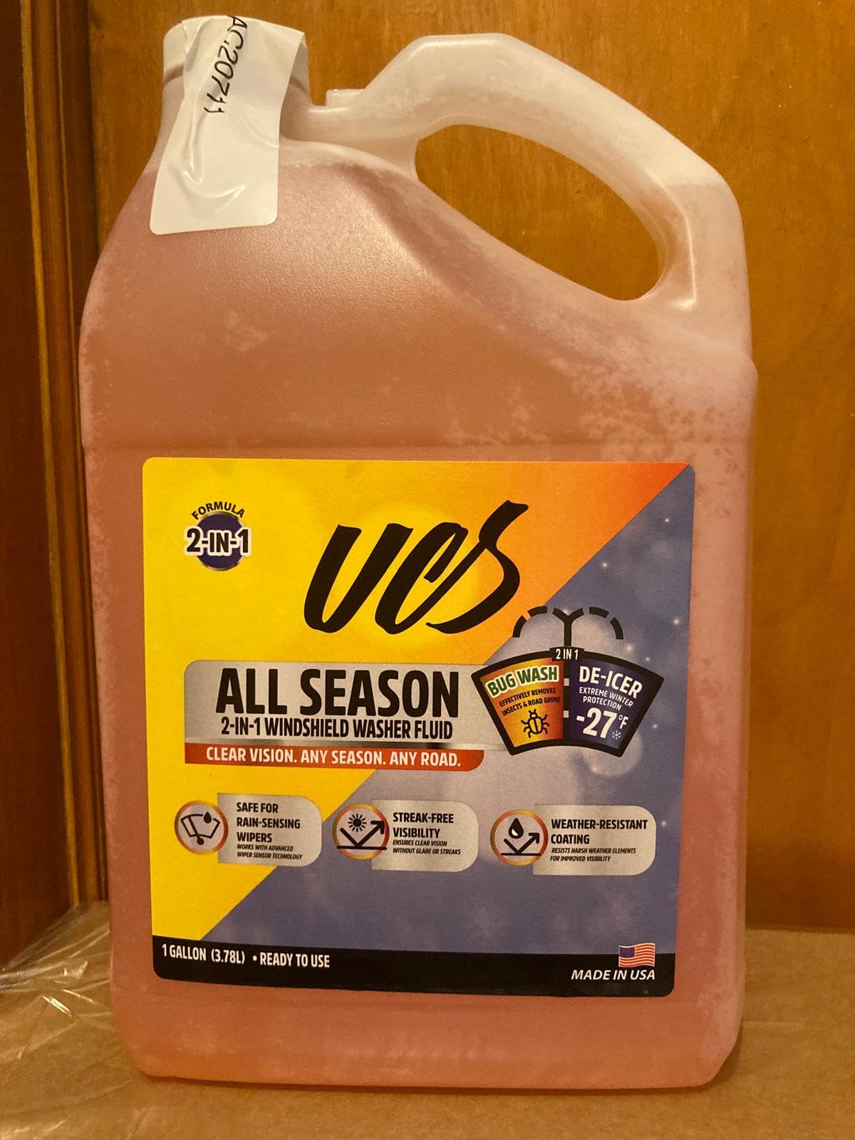 UCS Advanced All-Season Windshield Washer Fluid & Wiper Fluid -27°F De-Icer + Water Repellent Technology Streak-Free Auto Glass Cleaner, Bug Remover Ready to Use, 1 Gallon customer photo 1