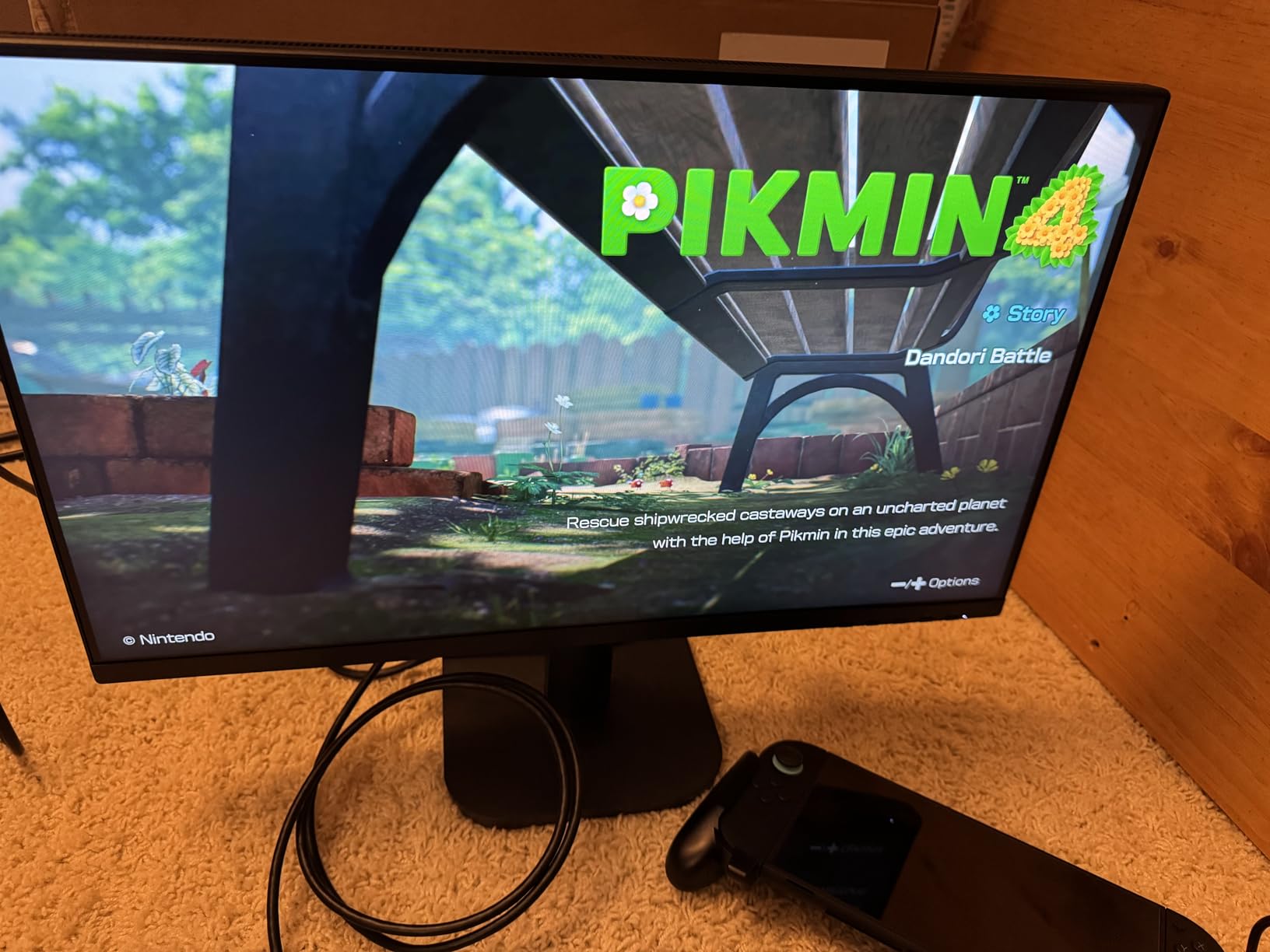 Amazon Basics 23.8-inch 1080P Computer Monitor, 120 Hz, HDMI, DP, VGA, VESA Compatible customer photo 2