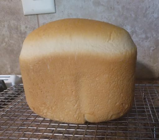 VEVOR Bread Maker, Dough Machine 15 Menus in 1, Non-Stick Ceramic Pan Automatic Breadmaker with Non-Gluten Setting, Whole Wheat Bread Making, Digital, Programmable, 3 Loaf Sizes, 3 Crust Colors, White customer photo 2