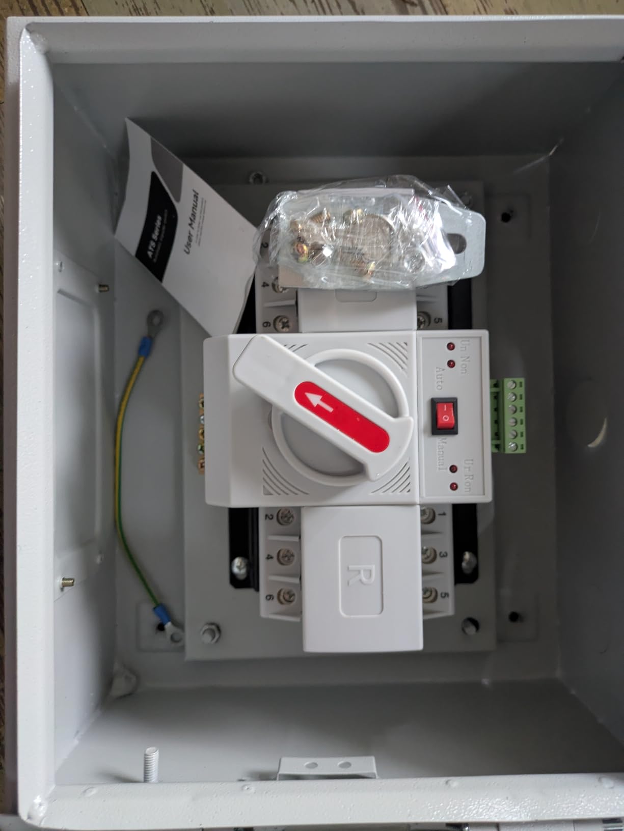 125 Amp 3P Dual Power Automatic Transfer Switch, 120/240V Generator Changeover Switch, with Metal Electrical Box for Outdoor and Indoor customer photo 1