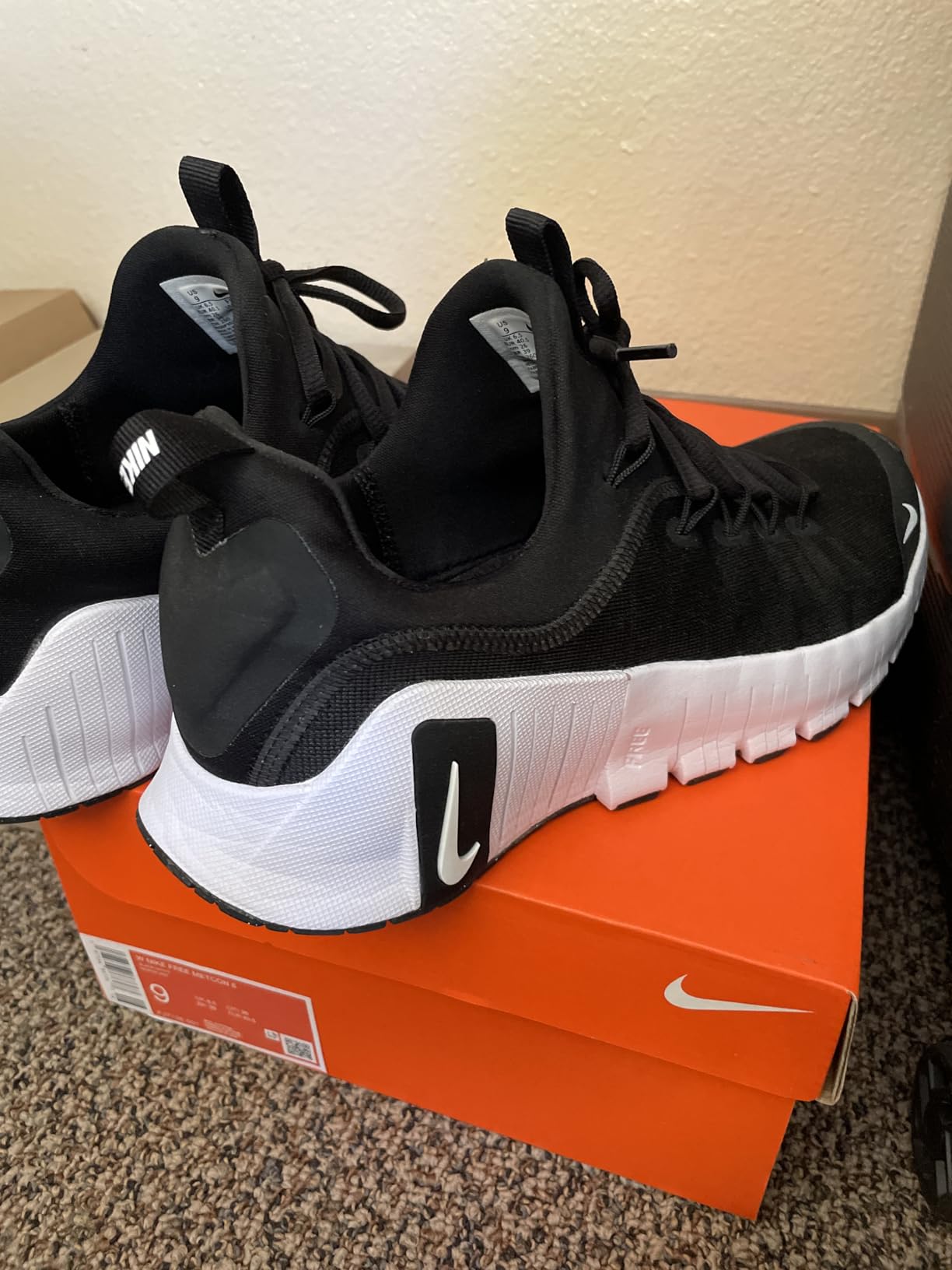 Nike Womens Free Metcon 6 customer photo 1