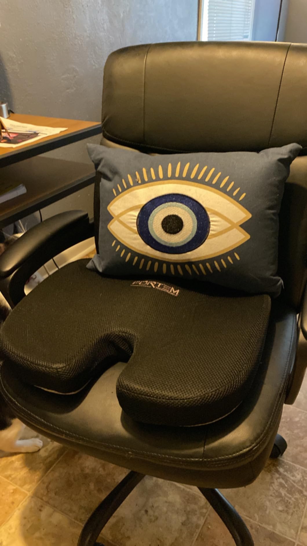 FORTEM Seat Cushion, Office Chair Cushion for Tailbone Sciatica Pain Relief customer photo 2