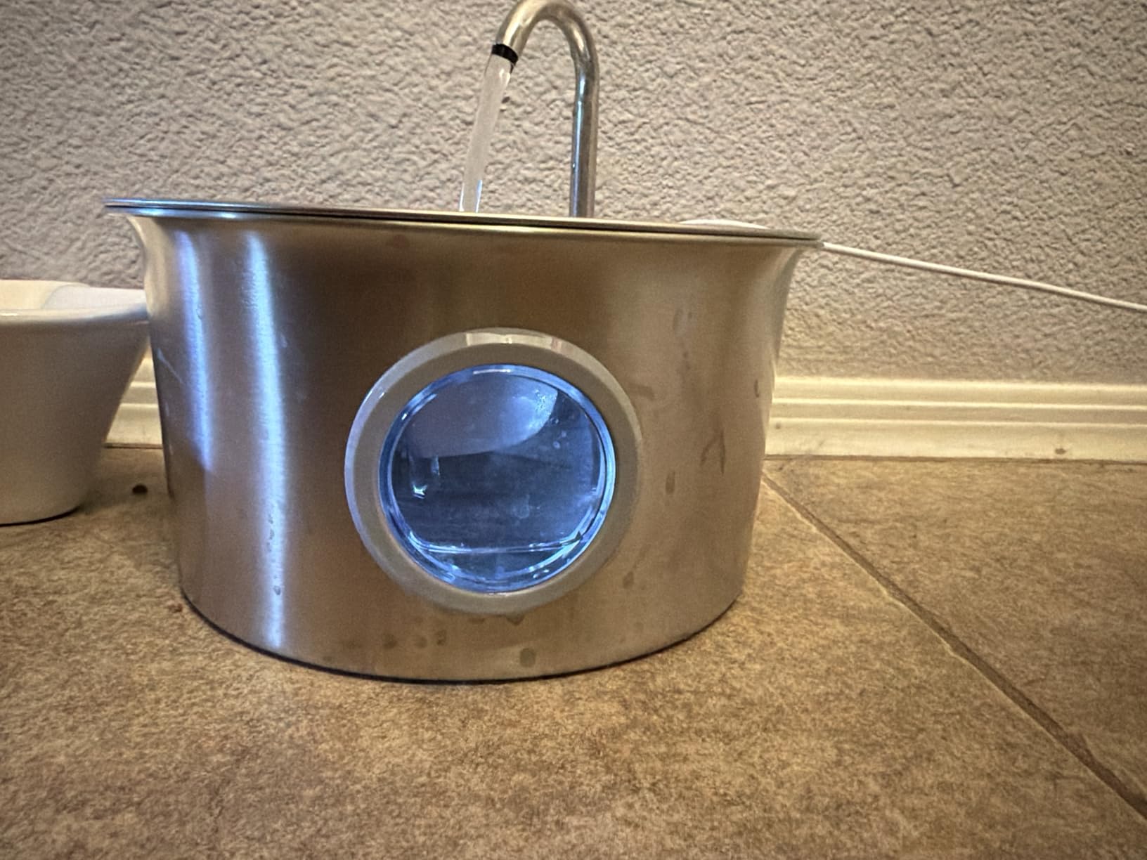 Cat Water Fountain Stainless Steel: Cat Fountain for Drinking - 88oz/2.6L customer photo 1