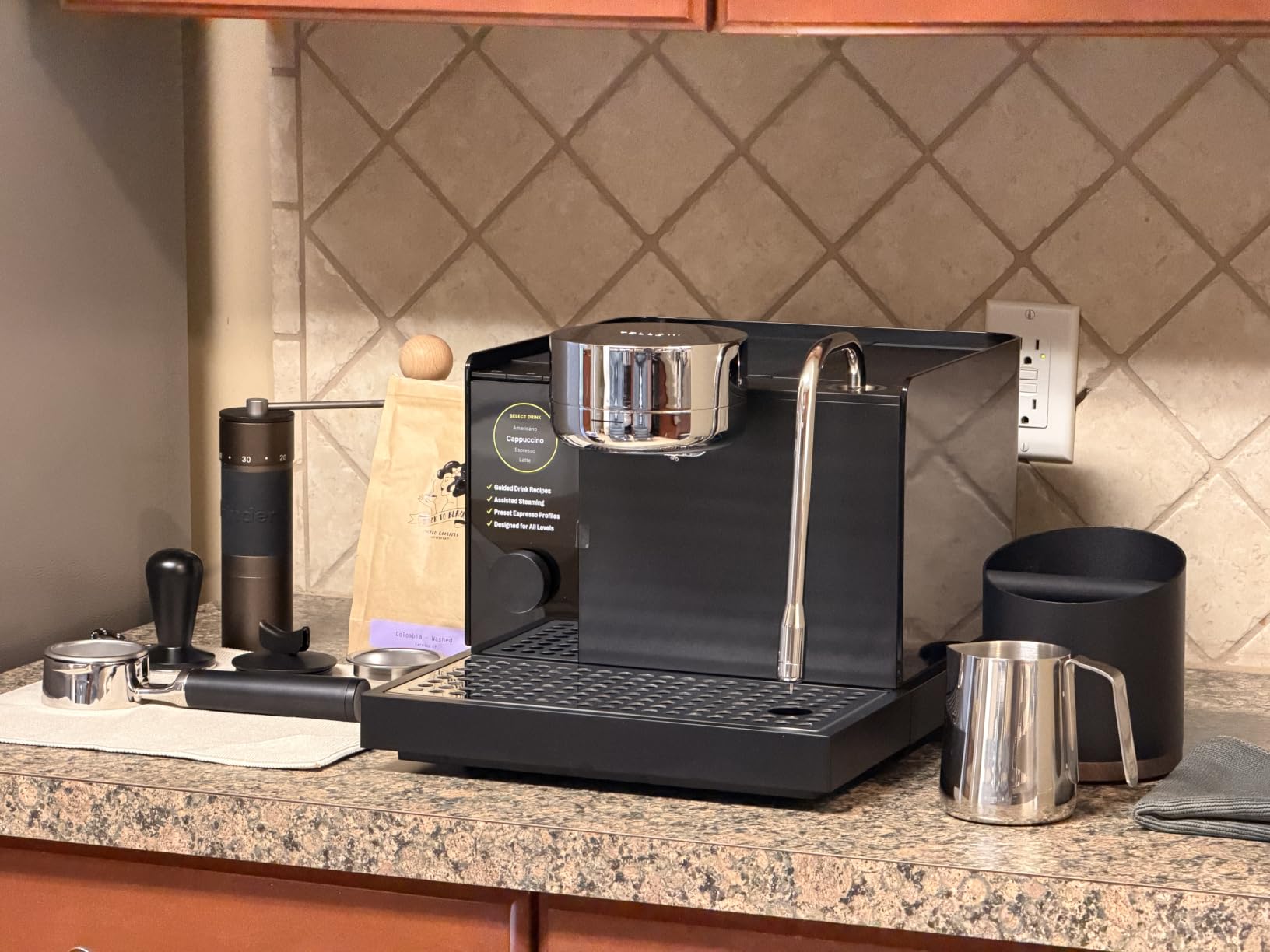 Fellow Espresso Series 1 - Espresso Machine, Pressure Profiling | 58mm Portafilter, Heats Under 2 Min, Temperature Control, Steam Wand, for Lattes & Cappuccinos, Matte Black customer photo 2