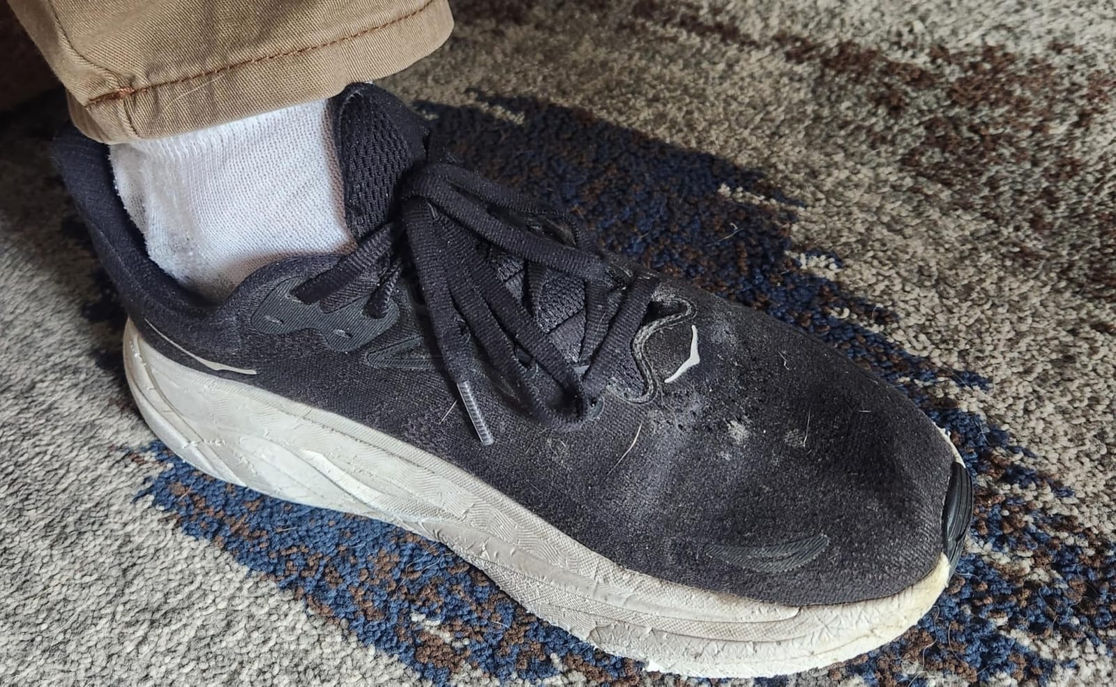 Hoka Mens Arahi 8 customer photo 1
