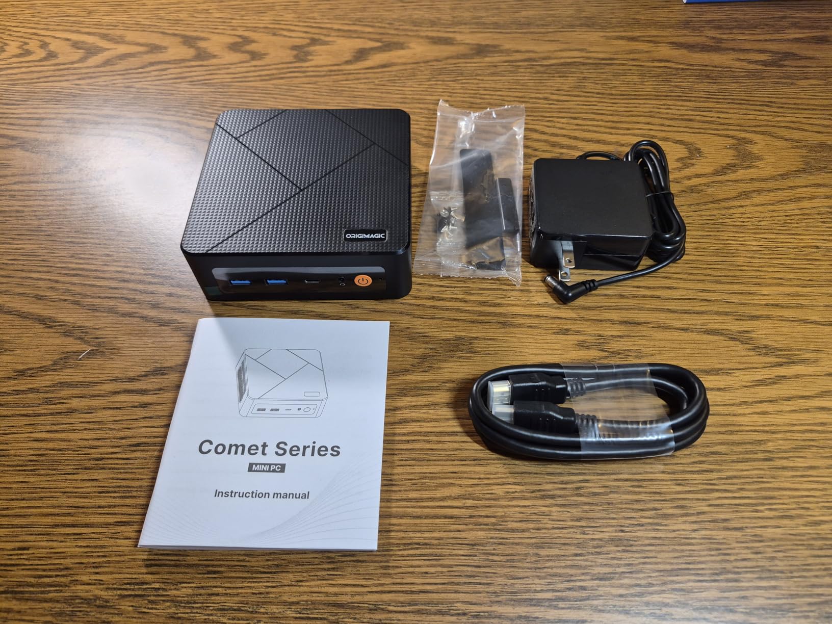 C4 SE Mini PC, Ryzen 5 3500U, 8GB DDR4 RAM 256GB SSD, Triple Display Mini Desktop Computer, Dual Gigabit Ethernet, WiFi 5, Bluetooth 5.0, Upgradeable Small Computer for Work, Study & Home Office customer photo 1