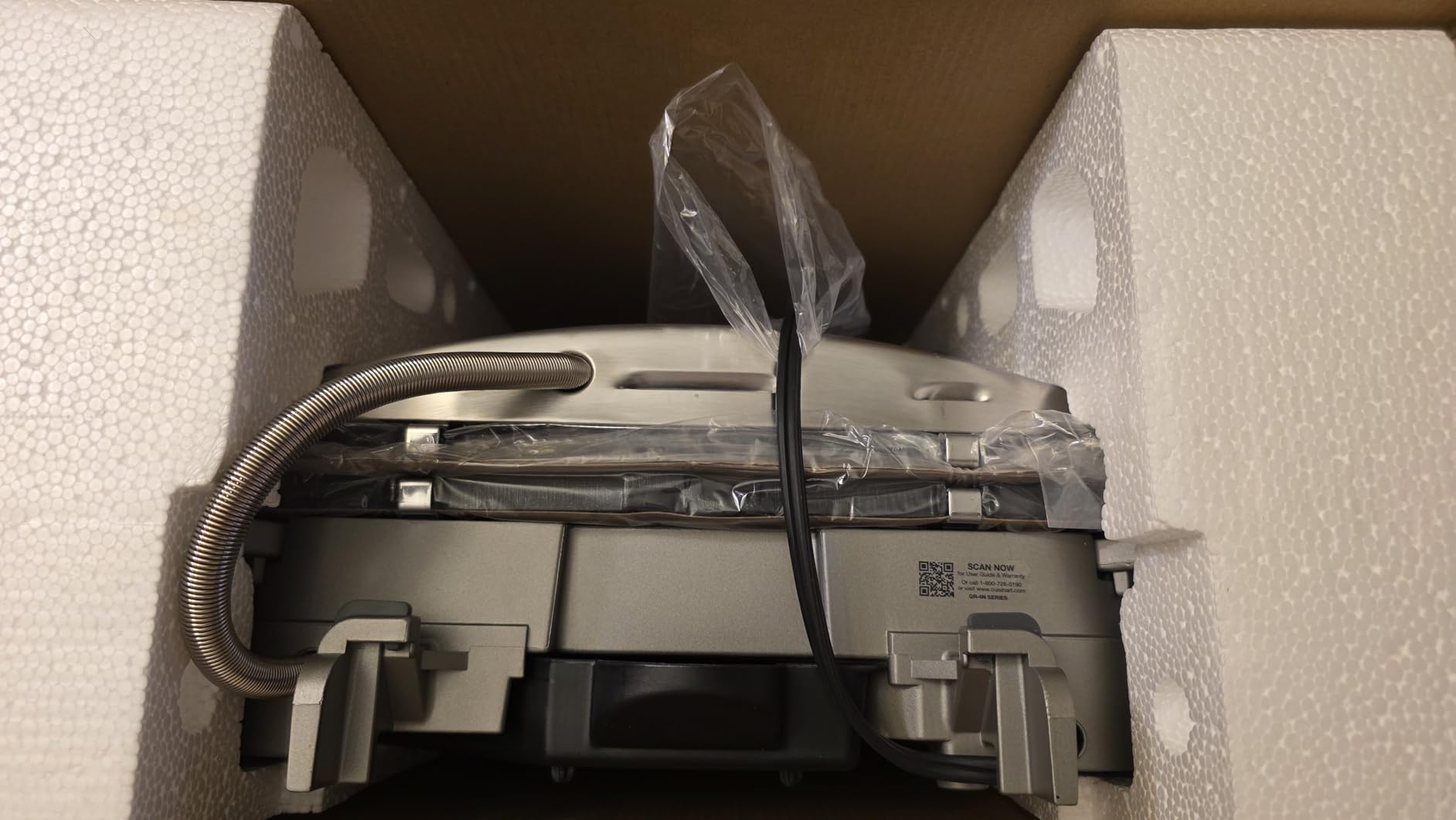 Cuisinart Panini Press and Grill, 1500W 5-in-1 Griddler, Dishwasher-Safe customer photo 2