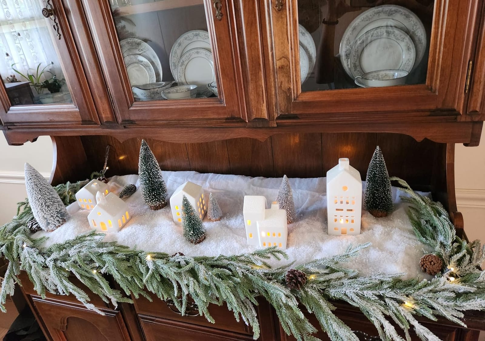 Christmas Decorations Indoor, 5 Lighted Ceramic Christmas Village Houses customer photo 2