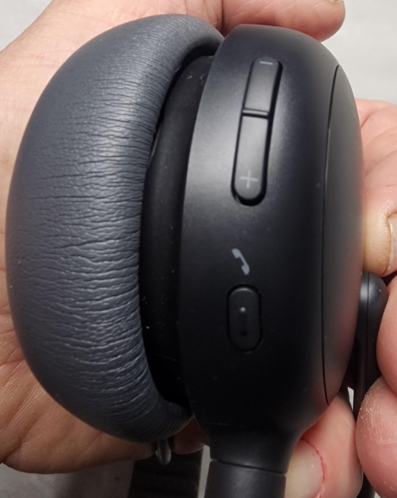 Logitech Zone Wired 2 Noise Canceling Headset with Adaptive Hybrid - Black | Noise-canceling, adaptive hybrid ANC, wired connectivity customer photo 2