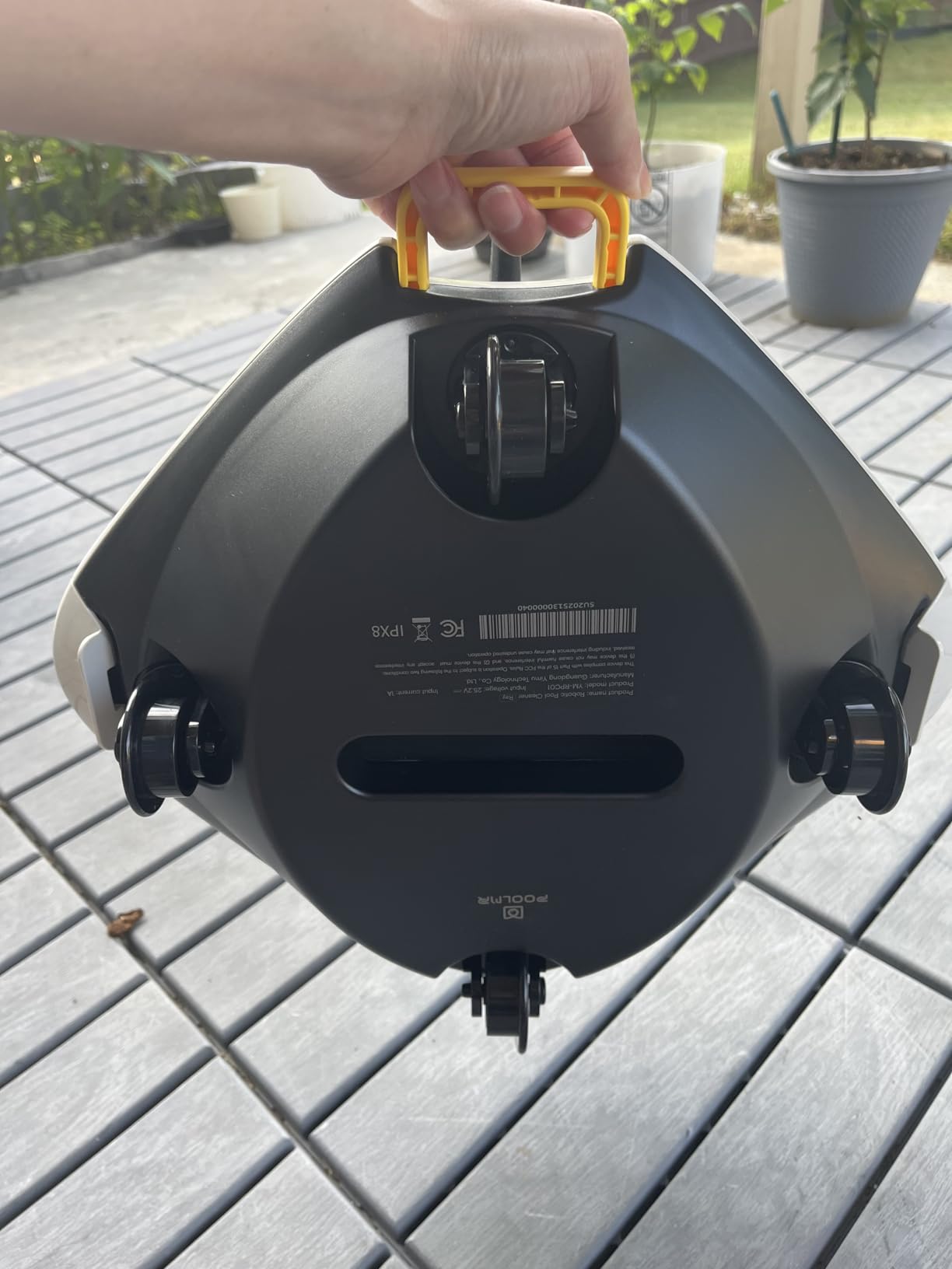 PoolMr Cordless Robot Pool Vacuum for Above Ground Pool,Grayish White customer photo 1