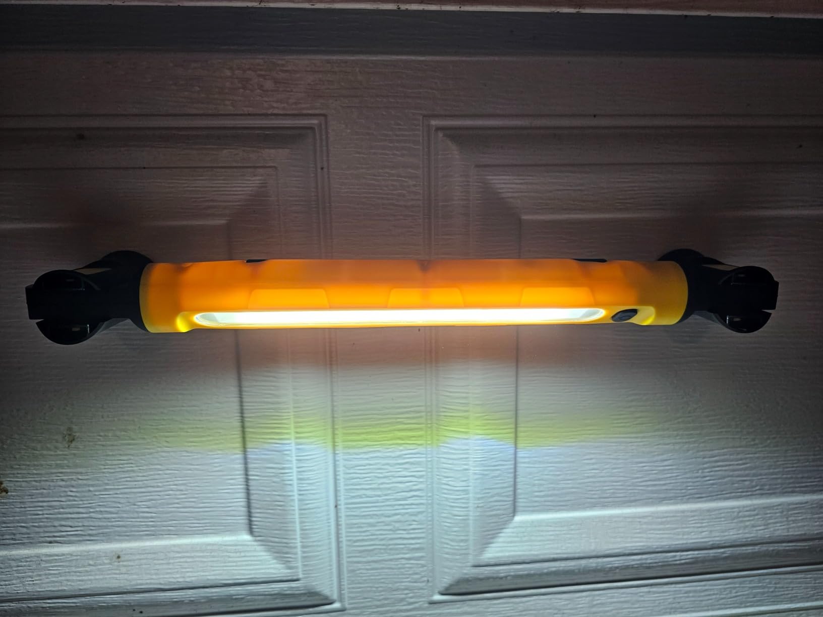 ERAY Magnetic Work Light Bar, 6000mAh /3000LM Rechargeable Under Hood Light customer photo 1