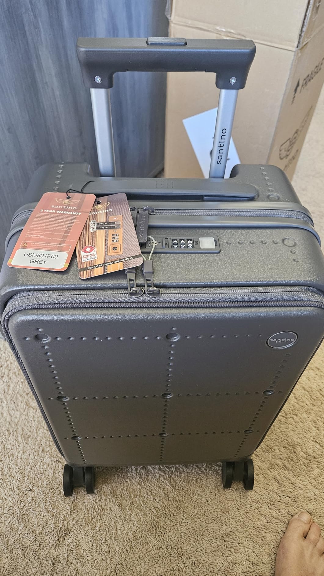 Santino Carry On Luggage 22x14x9 Airline Approved 20 Inch baggage pc Hard Shell Suitcase with Spinner Wheels TSA Lock with USB Port and Cup Holder and phone holder Top Opening Suitcase customer photo 1