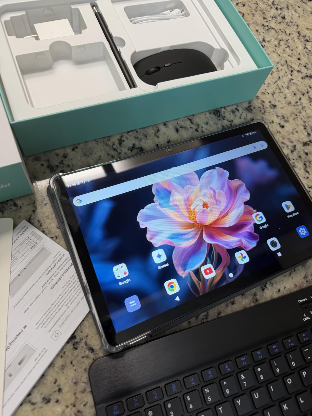 Tablet 11 inch, Android 16 Tablet with Keyboard, Mouse & Stylus, Gray customer photo 2