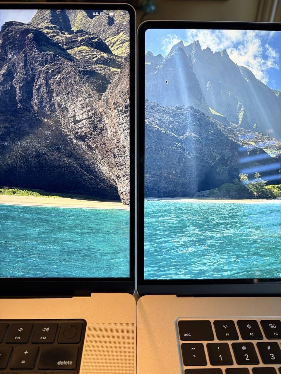 Apple 2026 MacBook Air 15-inch Laptop with M5 chip: Built for AI, 15.3-inch Liquid Retina Display, 24GB Unified Memory, 1TB SSD, 12MP Center Stage Camera, Touch ID, Wi-Fi 7; Sky Blue customer photo 1