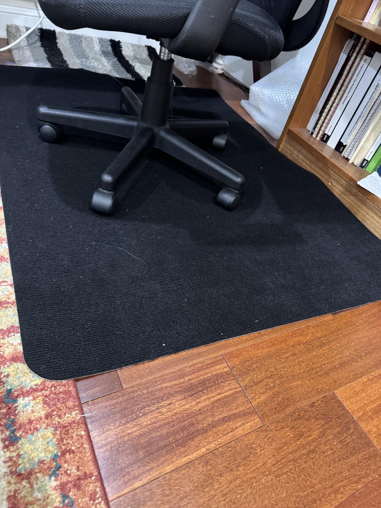 Office Chair Mat for Hardwood Floor 36x48 Inch, Non-Slip Rolling Chair Mat, Flat Lay Floor Protector for Wood Tile Laminate, Anti-Slip Sound Absorbing(Black) customer photo 2