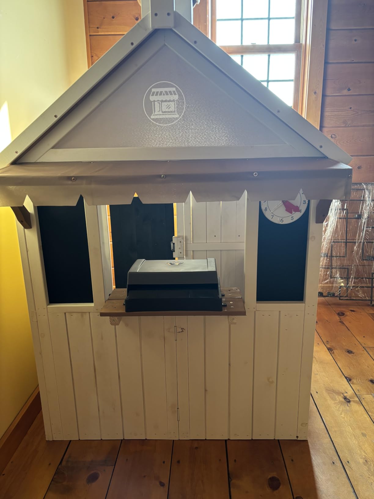 2-in-1 Kids Outdoor Playhouse, Cedar Wooden Grocery Store and Backyard Grill Station, Includes Play Food Cash Register Chalkboard and Mailbox, Imaginary Role Play Set for Kids Ages 3-6 customer photo 1