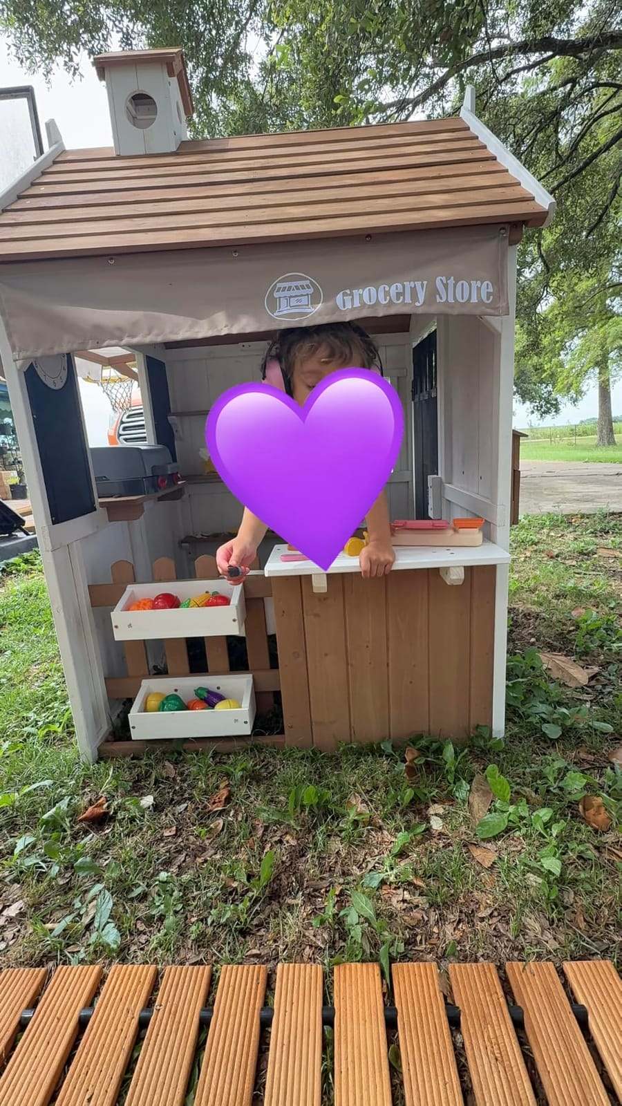 2-in-1 Kids Outdoor Playhouse, Cedar Wooden Grocery Store and Backyard Grill Station, Includes Play Food Cash Register Chalkboard and Mailbox, Imaginary Role Play Set for Kids Ages 3-6 customer photo 2