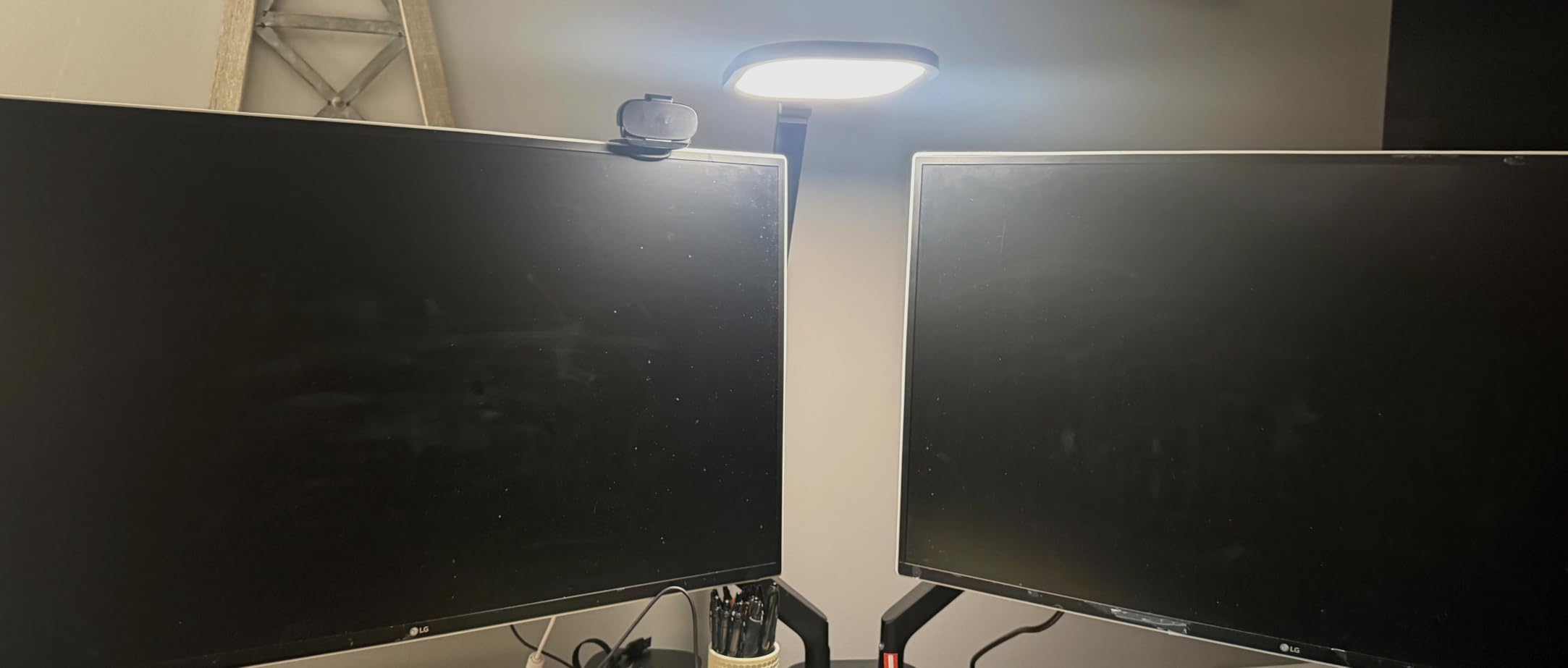 LitONES Remote LED Desk Lamp with Clamp, Metal Arm, CRI 97.8, 30 Modes customer photo 2
