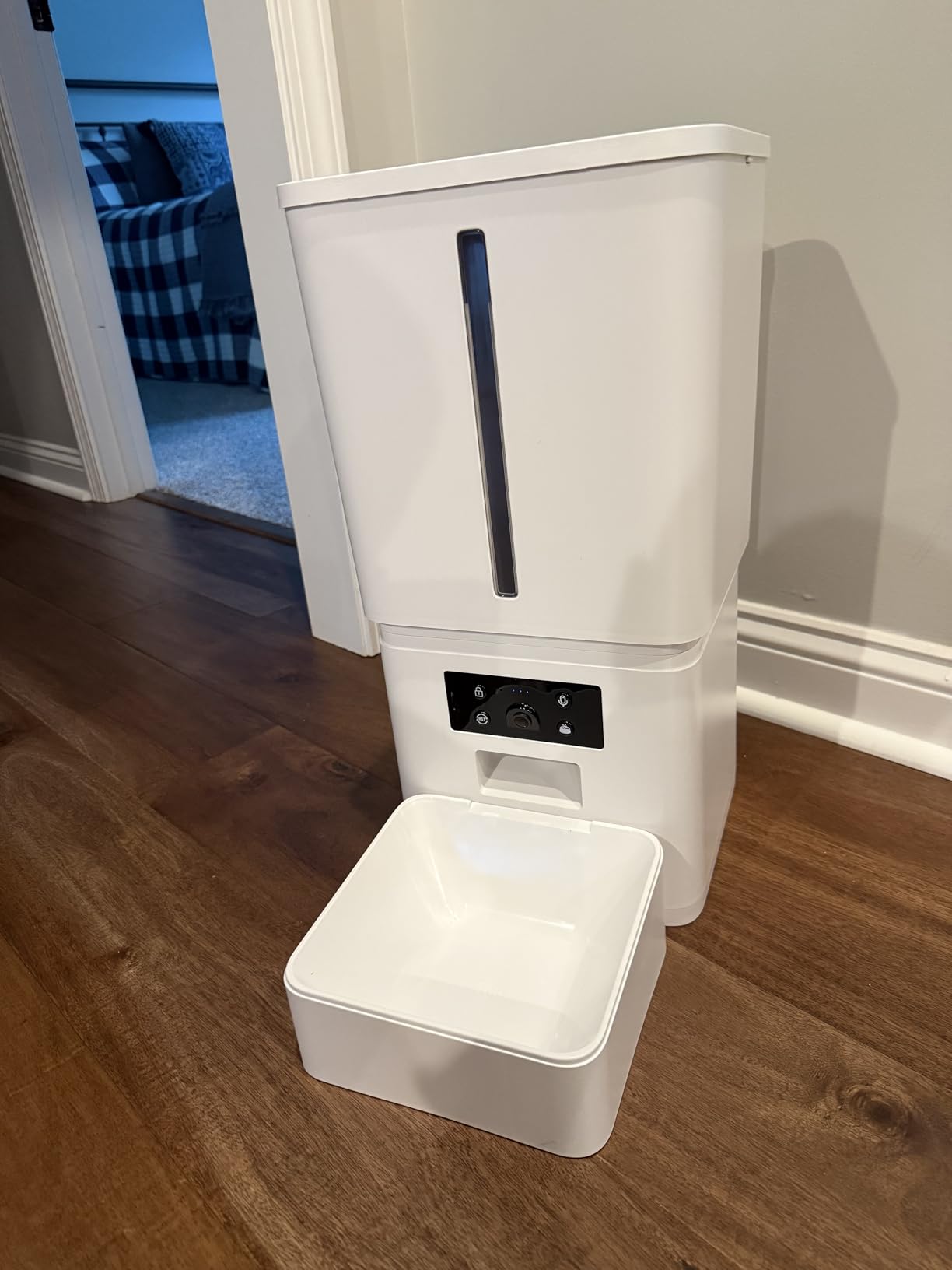 Gwozn Automatic Dog Feeder Large Breed: 15L/63-Cup Capacity for 23mm Kibble customer photo 2