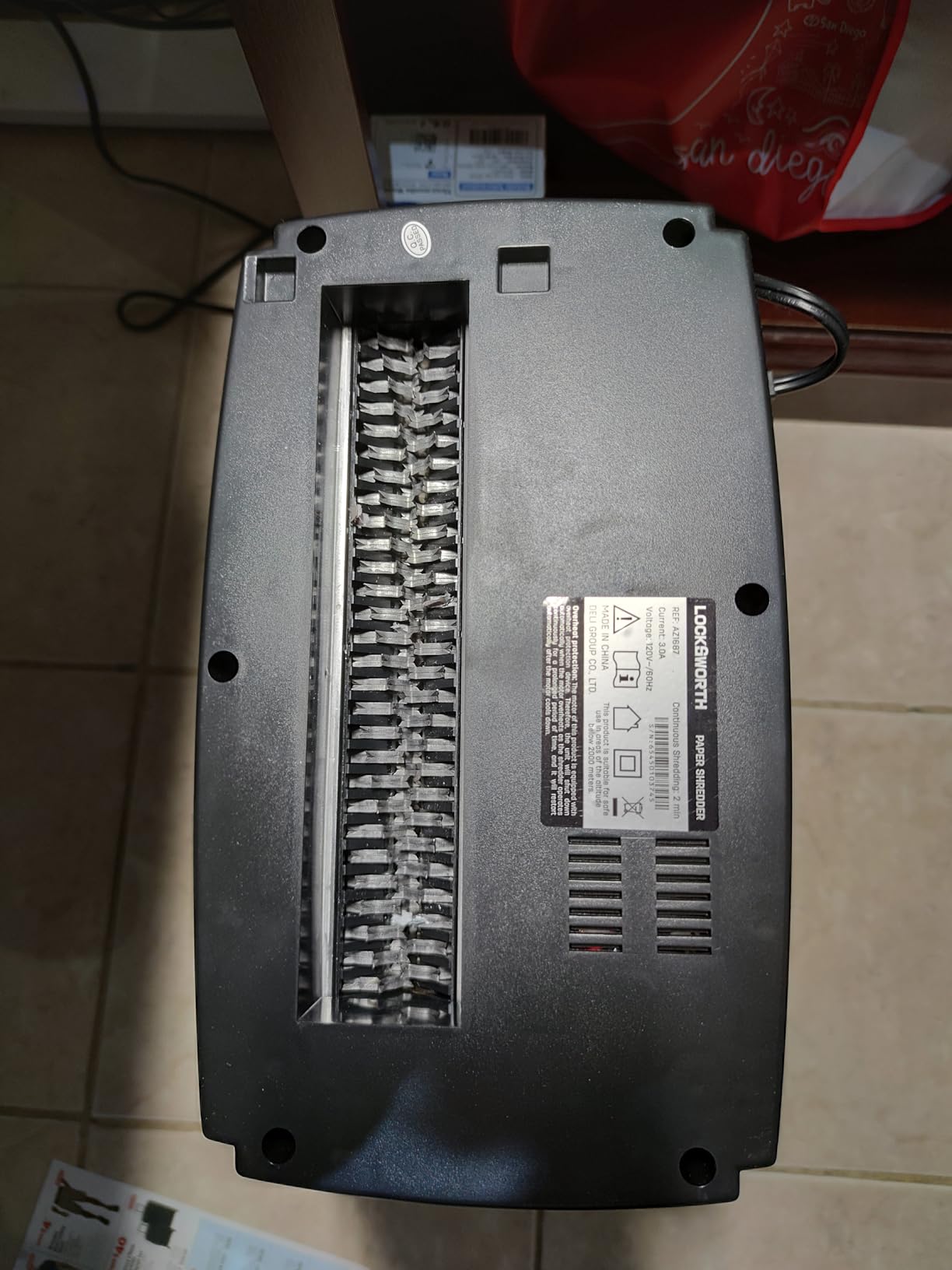 Locksworth 8-Sheet Micro Cut Shredder for Home Office, 4 Gallons Bin P-4 High Security Shredders for Papers/Credit Cards/Staples/Clips, Small Commercial Paper Shredder with Transparent Window customer photo 2