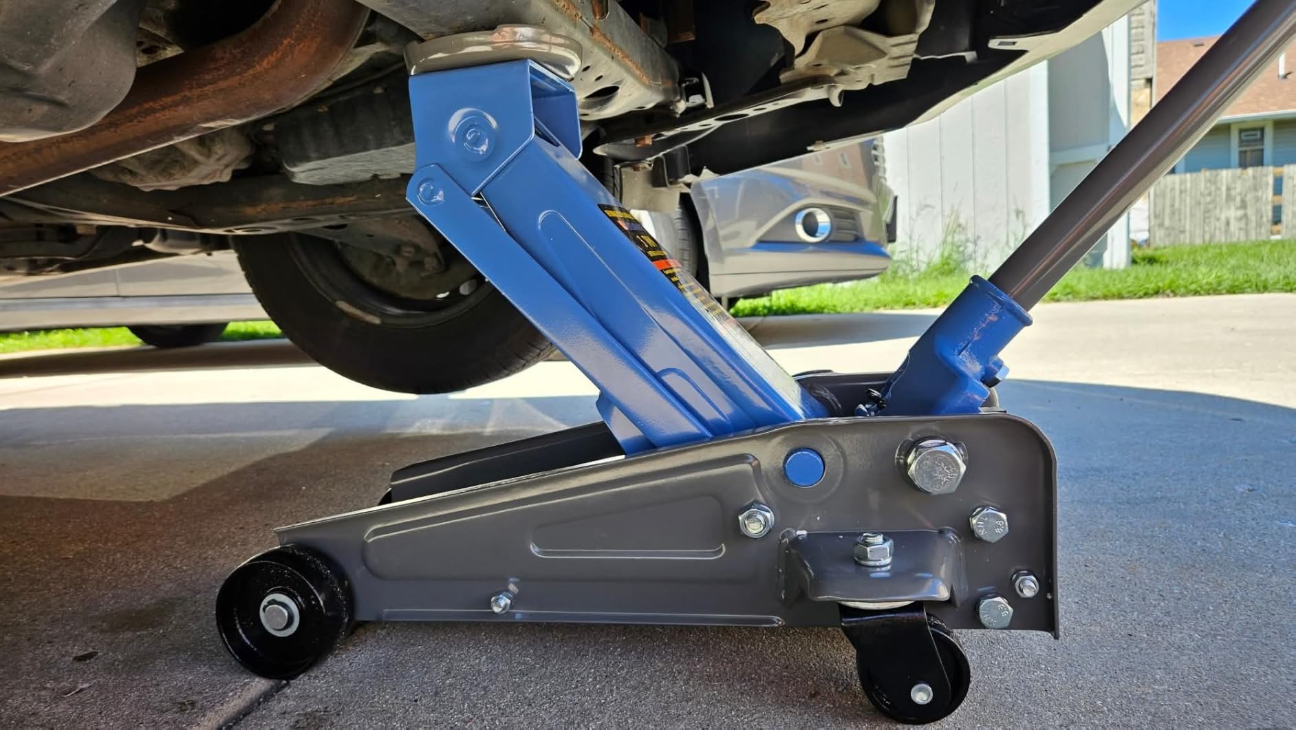 LARBANKE 3Ton Hydraulic Floor Jack,6600LBS Car Jack Lift Range:5.31
