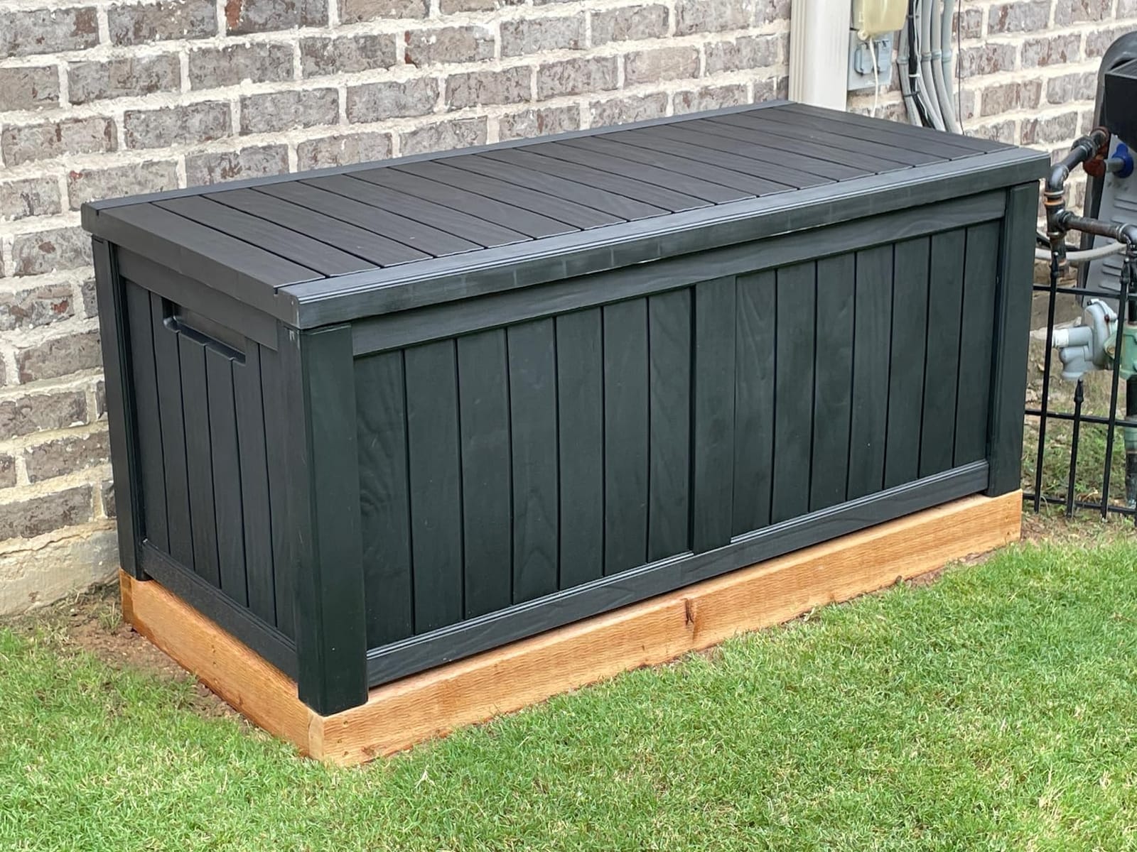 YITAHOME 240 Gallon Extra Large Outdoor Storage Deck Box customer photo 1