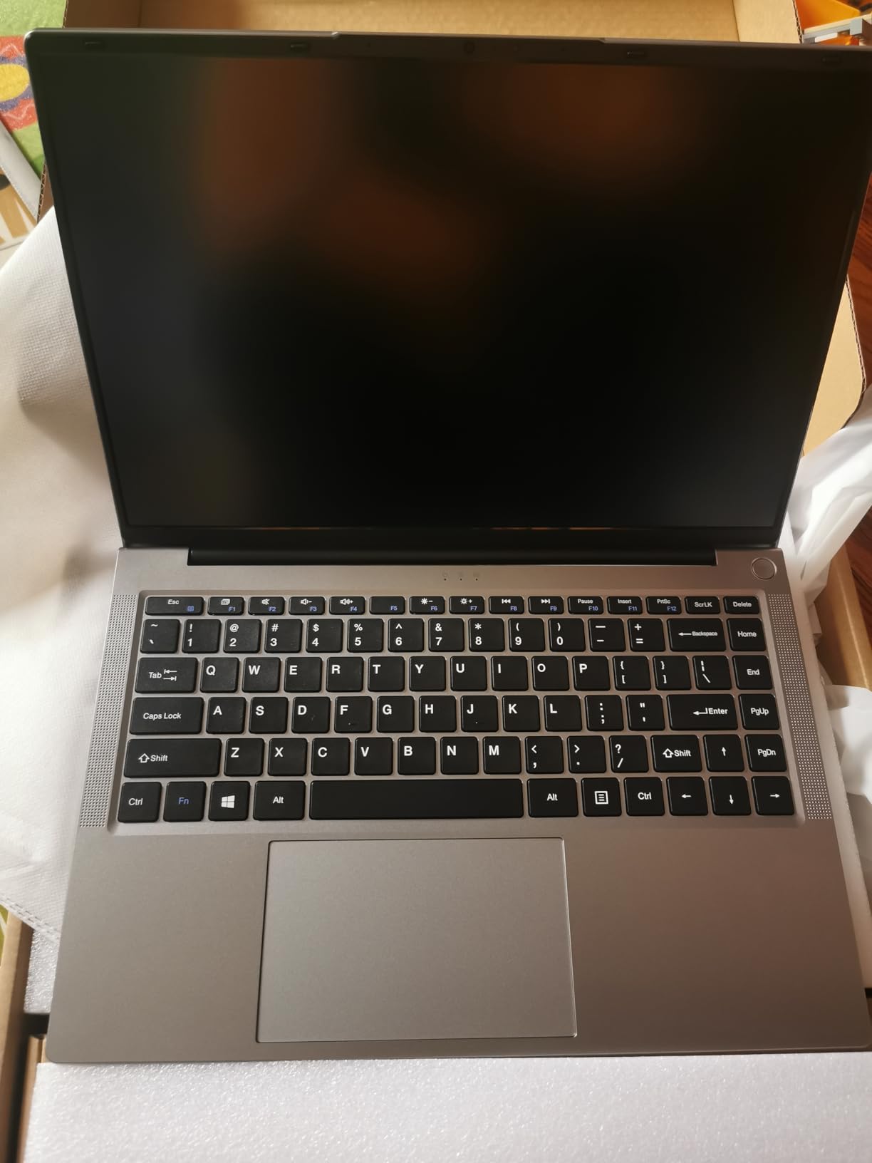 15.6 Inch 2-in-1 Touchscreen Laptop, 360° Flip Convertible Notebook, Core m3-8100Y, 16GB RAM 512GB SSD, FHD IPS Display, Win 11 Pro, WiFi 5, BT 5.1 customer photo 1