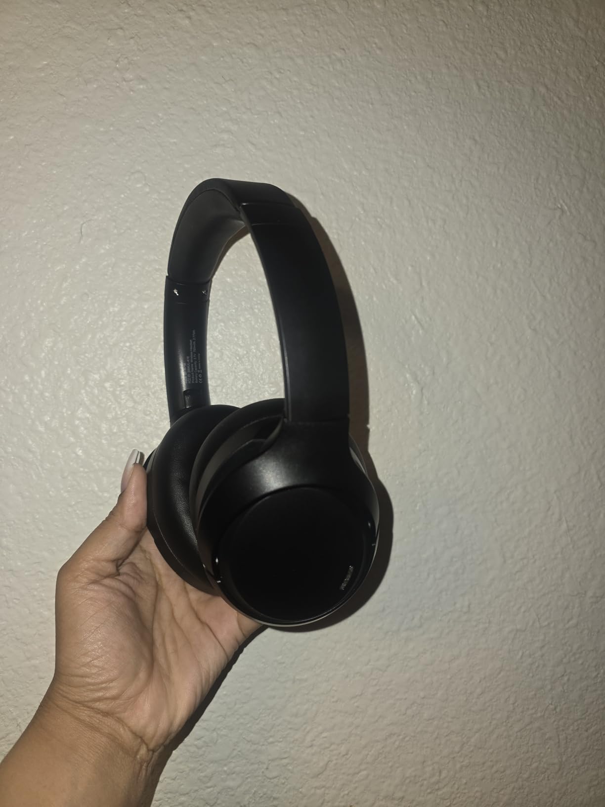 Hybrid Active Noise Cancelling Bluetooth 6.0 Headphones 120H Long Playtime, 6 ENC Mic, Over Ear Headphones Wireless, Hi-Res Audio, Memory Foam Earcup, Transparency Mode ANC Headphone for Travel Office customer photo 1