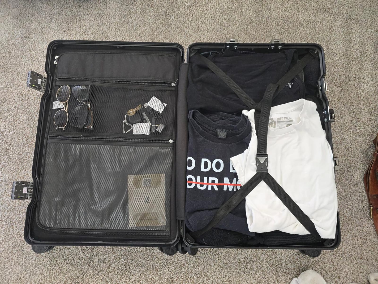 Krute Zipperless Carry On Luggage with Wheels 20 inch Hardshell Suitcase customer photo 2
