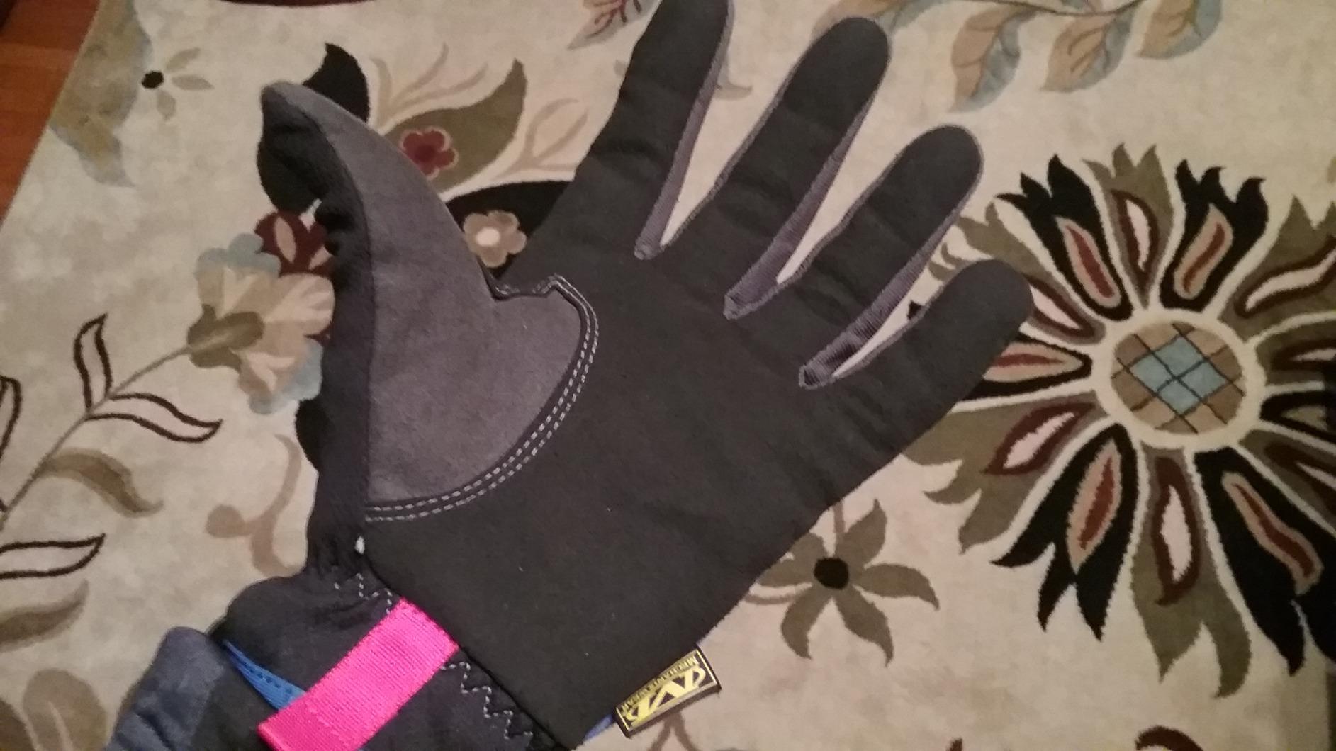 Mechanix Wear: FastFit Work Glove with Elastic Cuff for Secure Fit, Performance Gloves for Multi-purpose Use customer photo 2