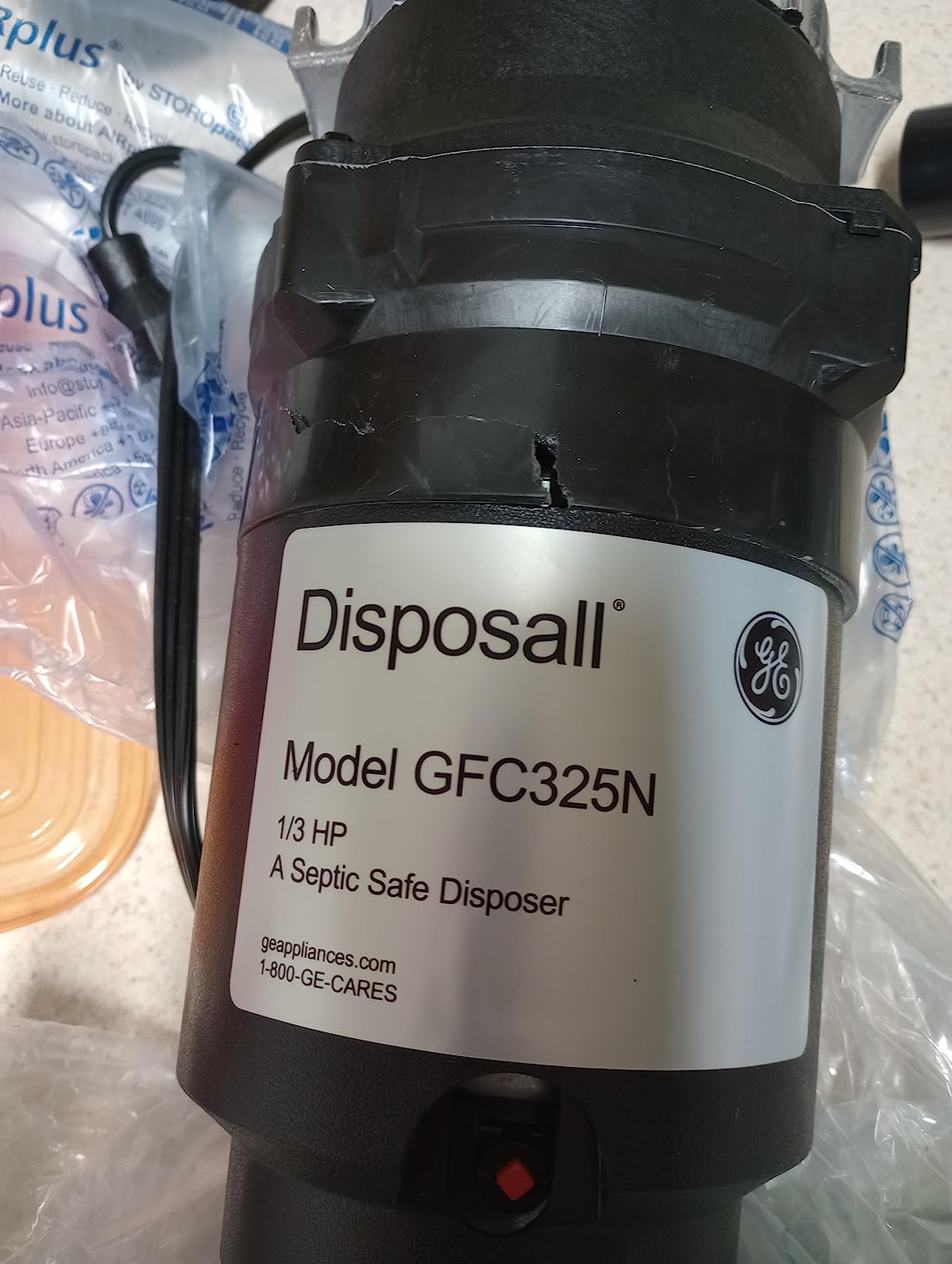 GE Disposall Continuous Feed 1/3 Horsepower Motor Garbage Disposer, Good for Grinding: Cooked Pasta & Fruit Peels, Easy Install Kit & Power Cord Included, Recommended for 1-2 Person Homes, GFC325N customer photo 1