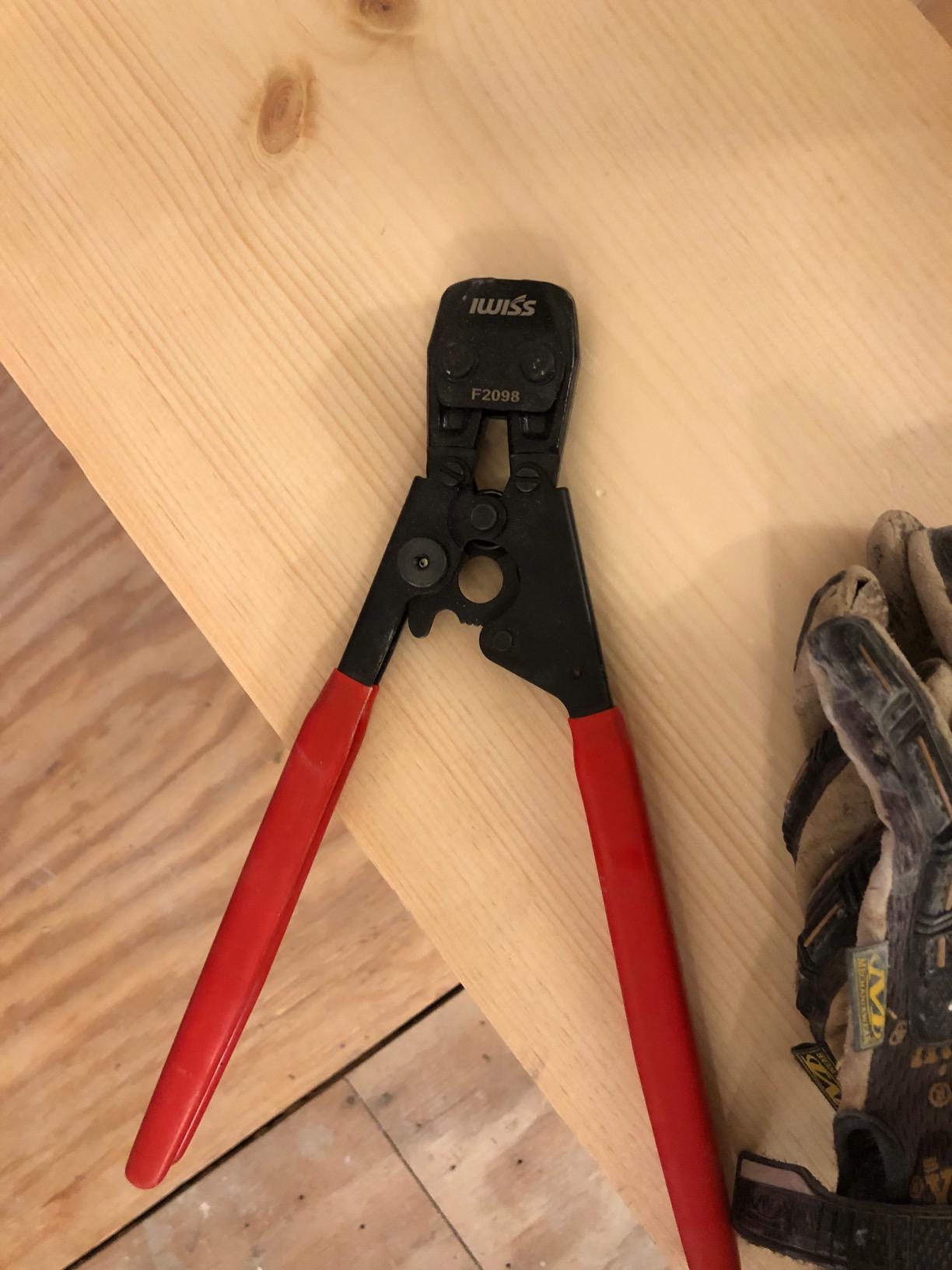 iCrimp Ratcheting PEX Cinch Tool for Fastening Stainless Clamps from 3/8-Inch to 1-Inch with Calibration Gauge Suits ASTM F2098 and Non F2098 Ear Hose Clamps Red customer photo 1