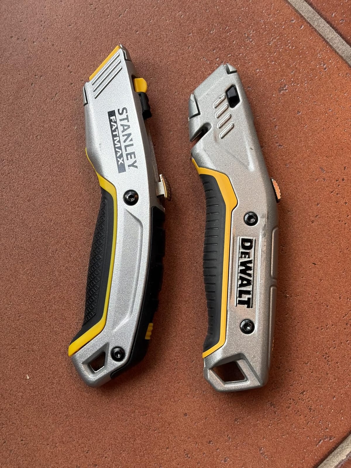 Dewalt Retractable Utility Knife Retractable customer photo 1