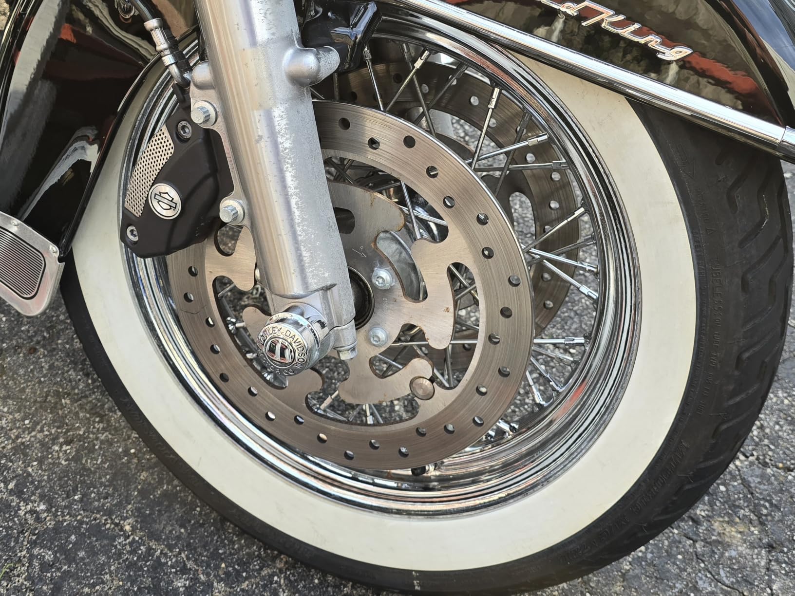 CarGuys Wheel Cleaner | Effective Rim and Tire Cleaner | Safe & Versatile Brake Dust Remover for Alloy, Chrome, Aluminum Rims, White Wall Tires, and More! | 18 Oz customer photo 2