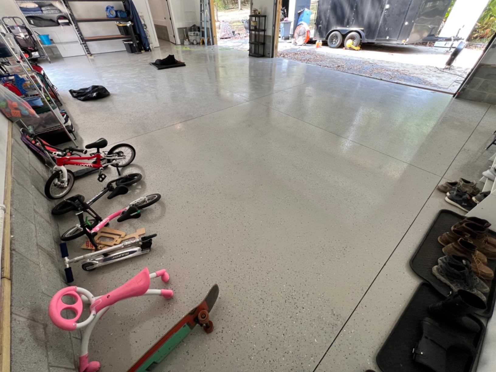 Rust-Oleum EpoxyShield Clear Finish Floor Coating Kit, High Gloss customer photo 1