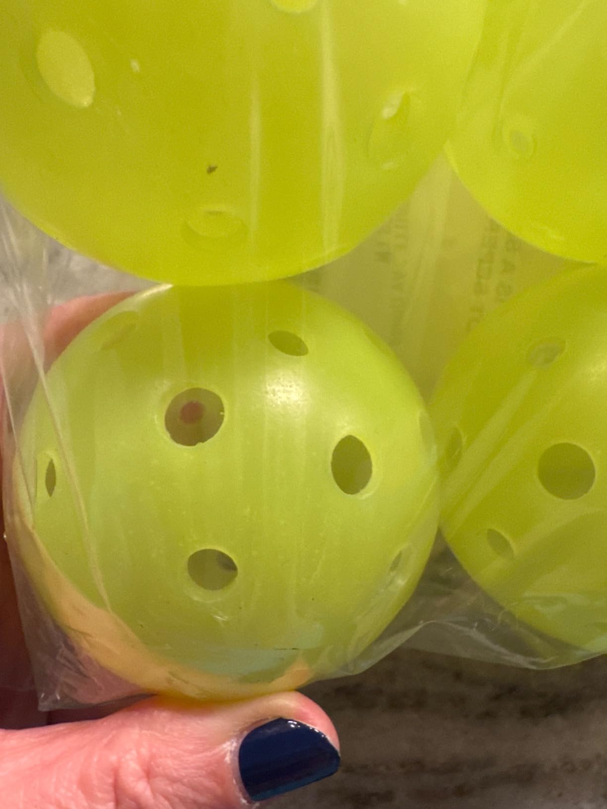 Dura Fast 40 Pickleballs | Outdoor Pickleball Balls | USAPA Approved and Sanctioned for Tournament Play customer photo 1