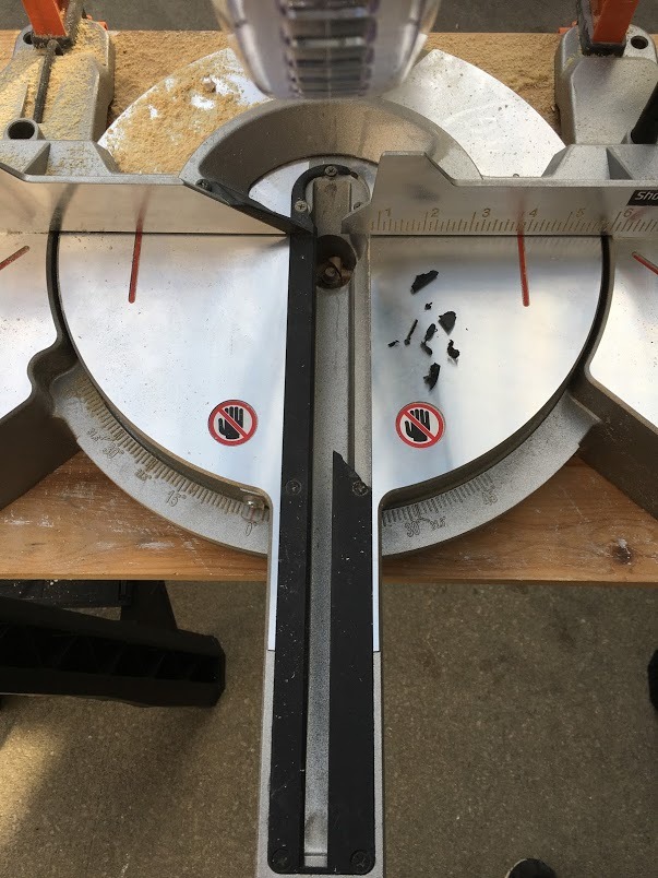 Delta - 10 in. Compound Sliding Miter Saw customer photo 1